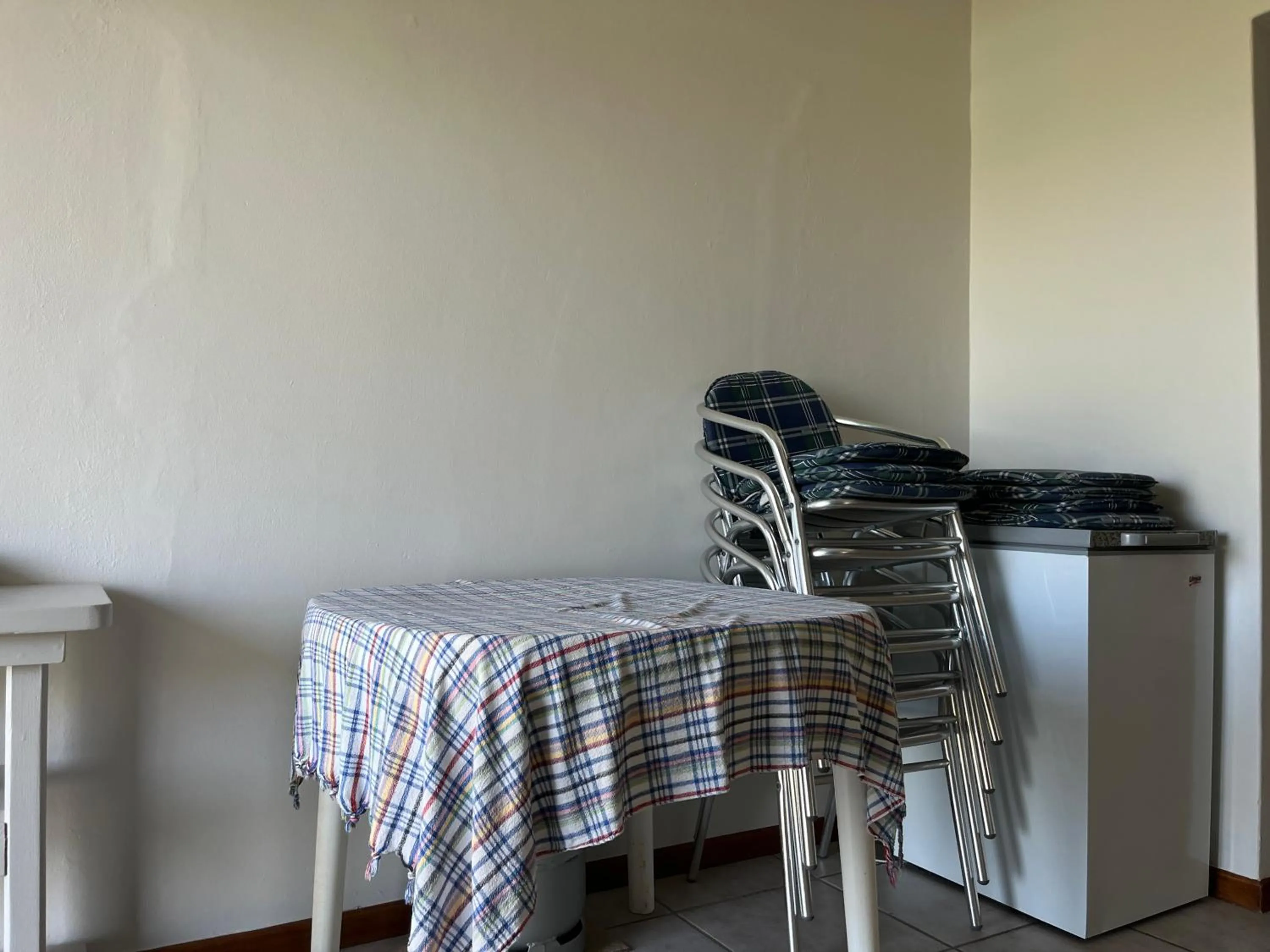 Photo of the whole room in Agulhas Home with a View