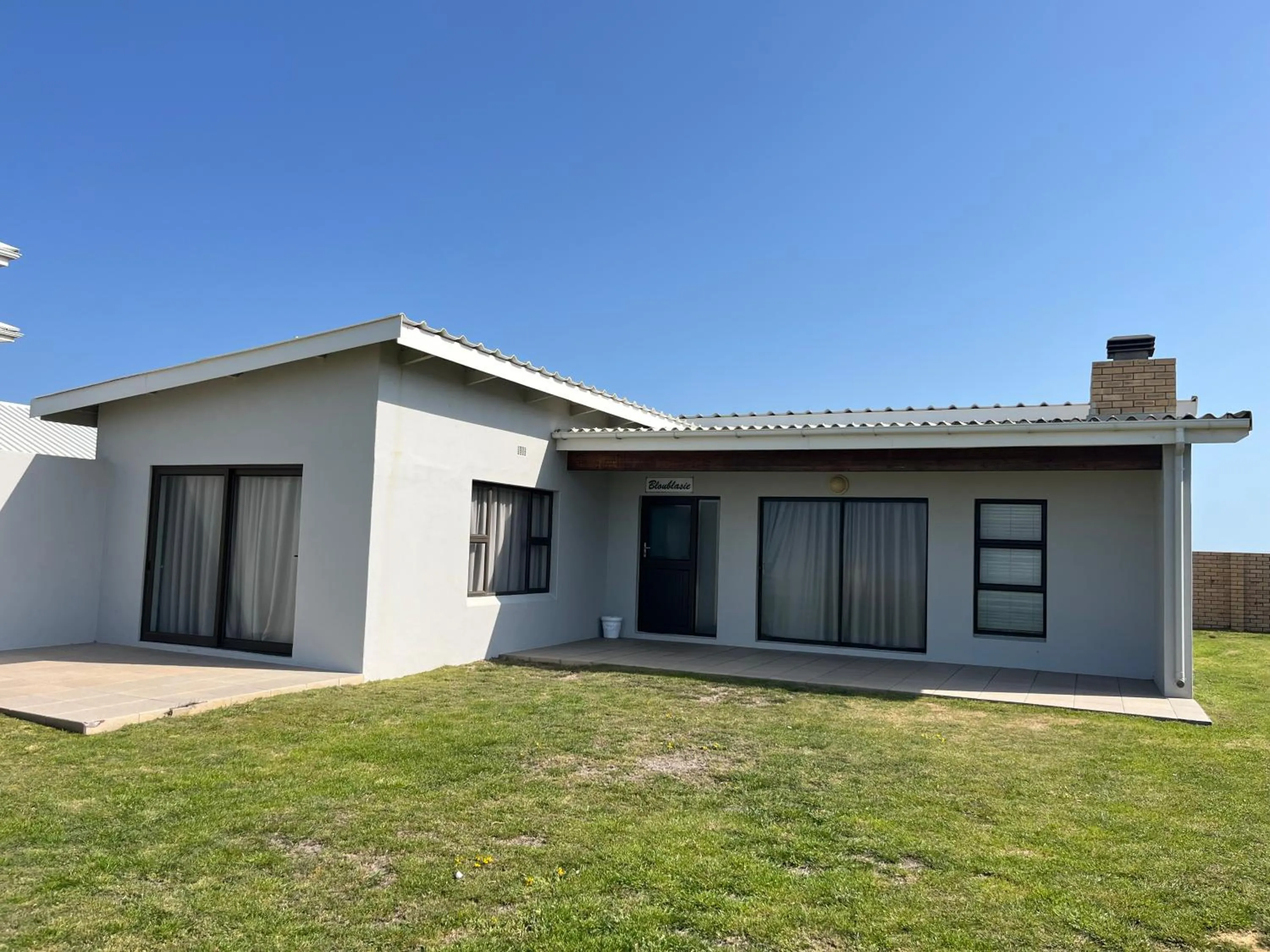 Property building in Agulhas Home with a View