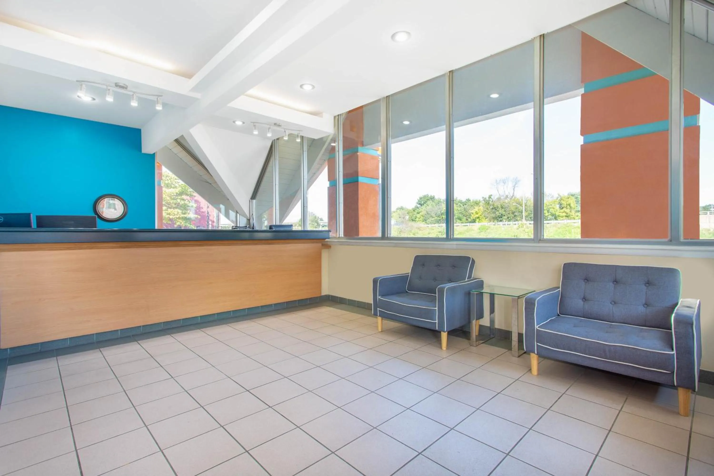 Lobby or reception, Lobby/Reception in Howard Johnson by Wyndham Harrisburg