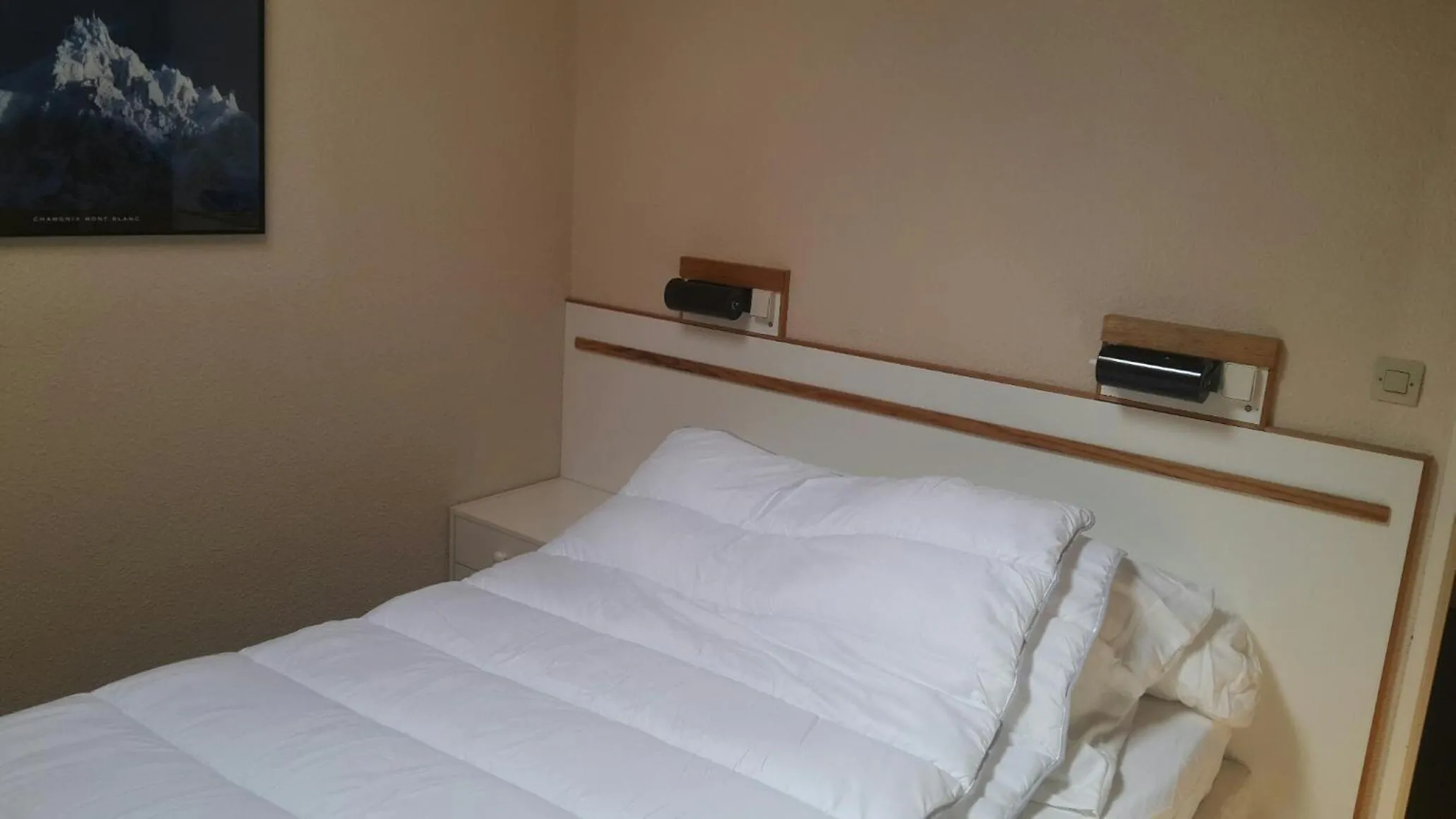 Bed in Ski Sun 3315