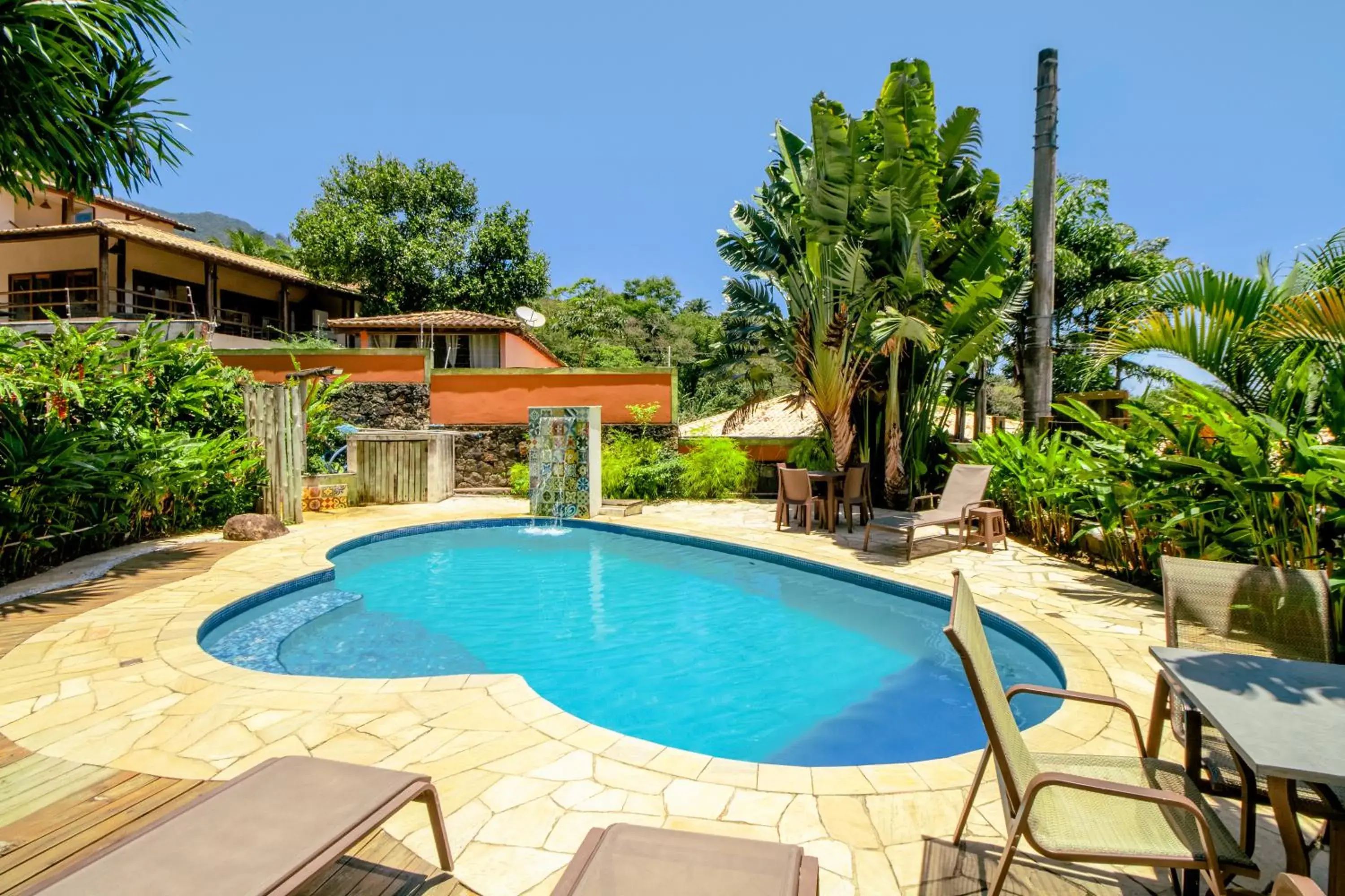 Property building in VELINN Pousada Catamarã Brasil Property building in VELINN Pousada Catamarã Brasil