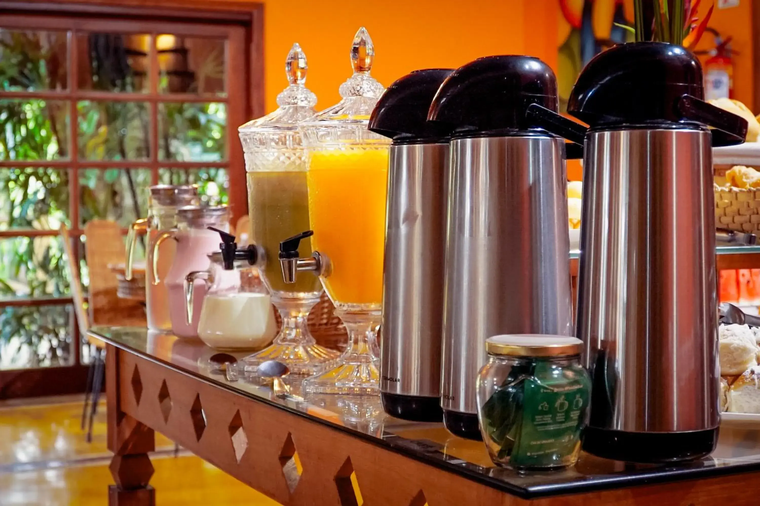 Food and drinks in VELINN Pousada Catamarã Brasil Food and drinks in VELINN Pousada Catamarã Brasil