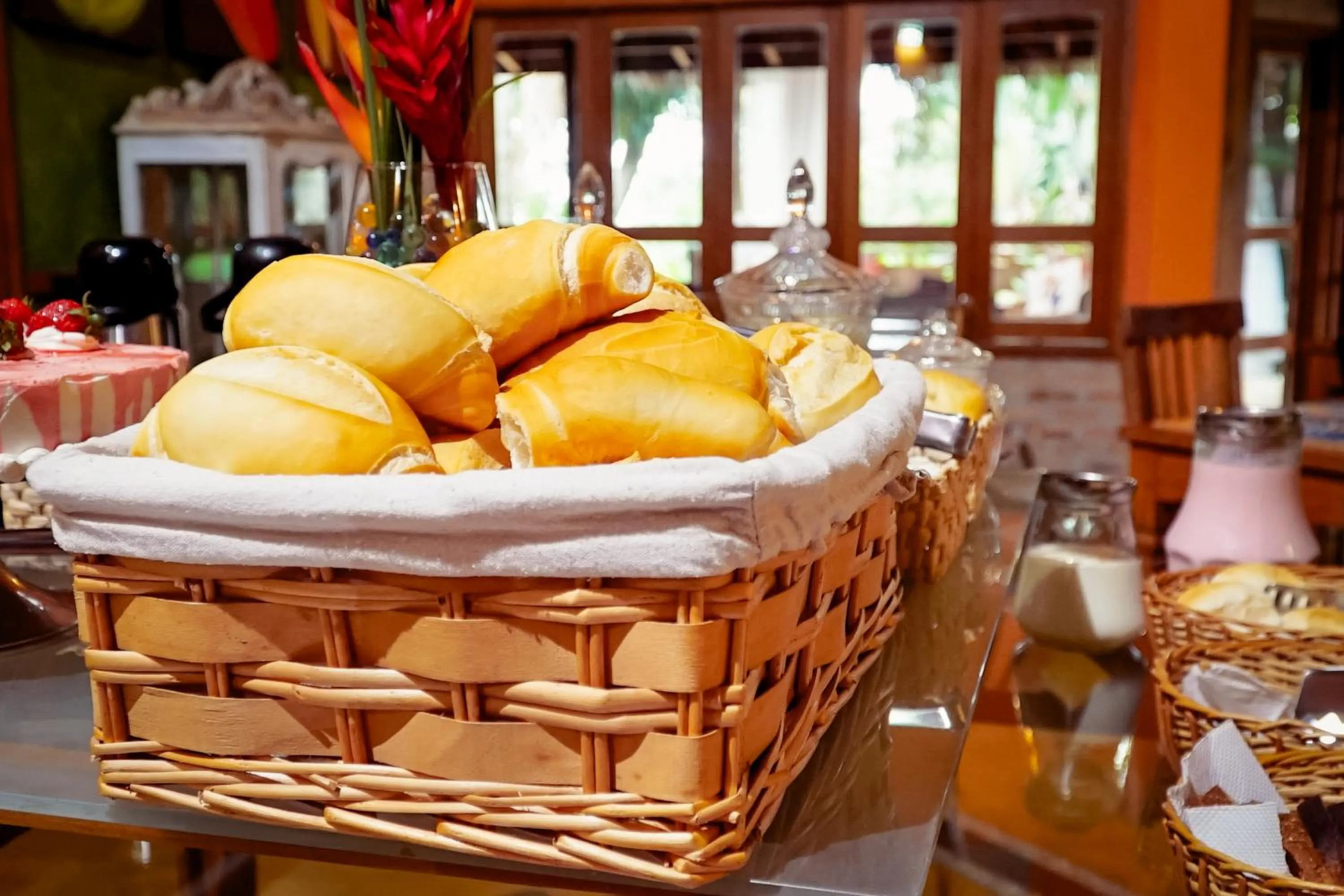 Food and drinks in VELINN Pousada Catamarã Brasil