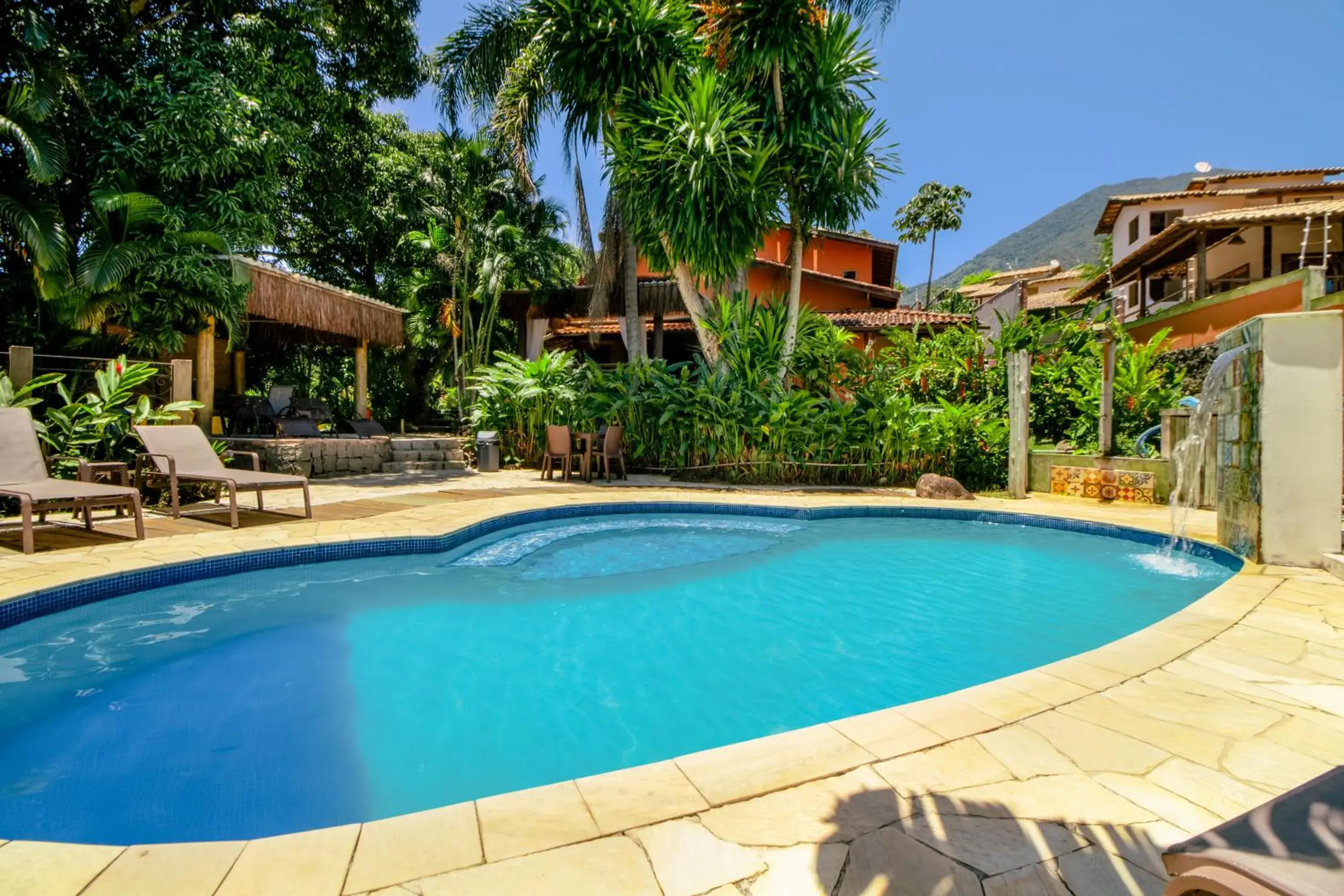 Property building in VELINN Pousada Catamarã Brasil Property building in VELINN Pousada Catamarã Brasil