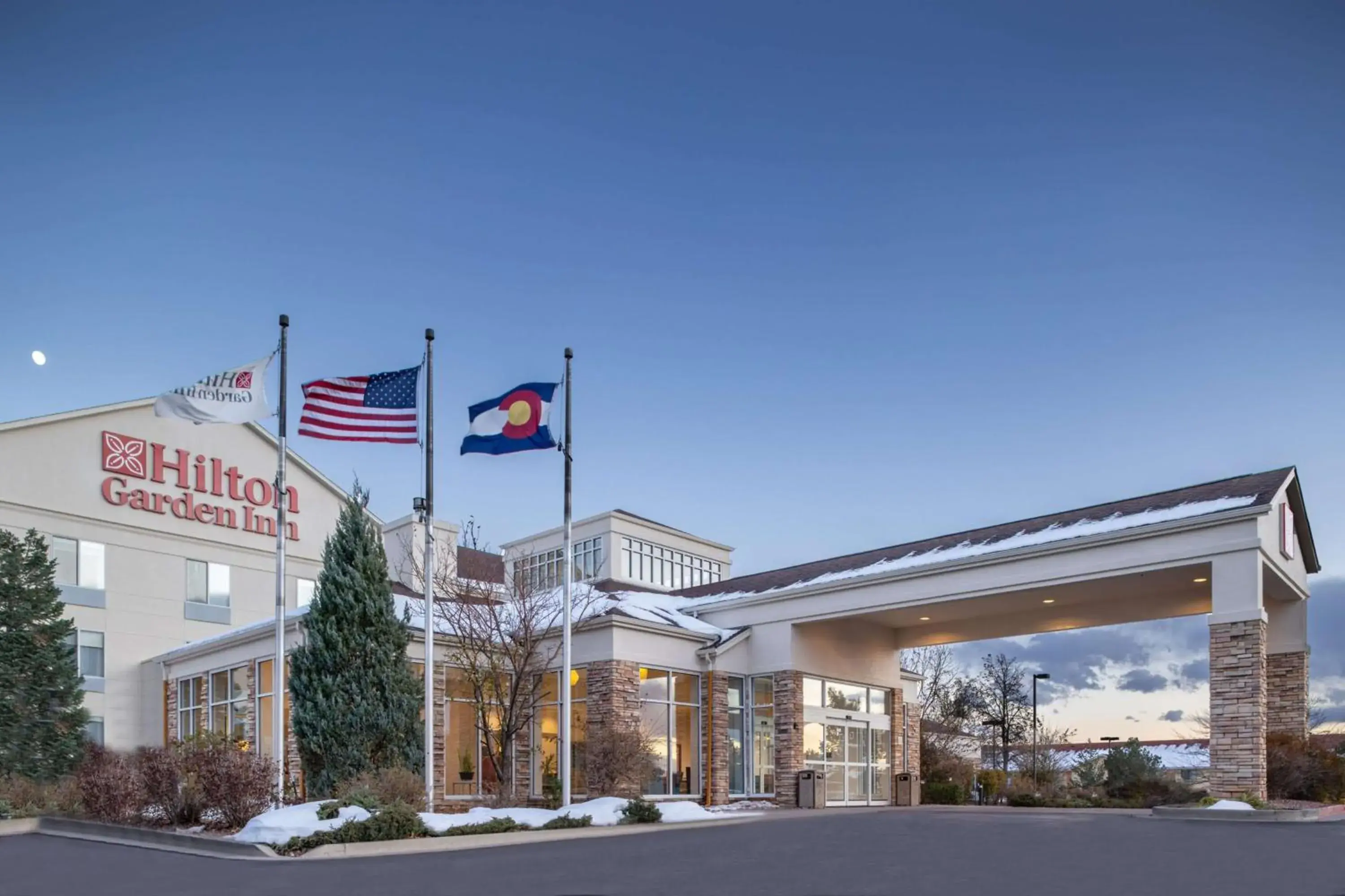 Property building in Hilton Garden Inn Colorado Springs Airport Property building in Hilton Garden Inn Colorado Springs Airport