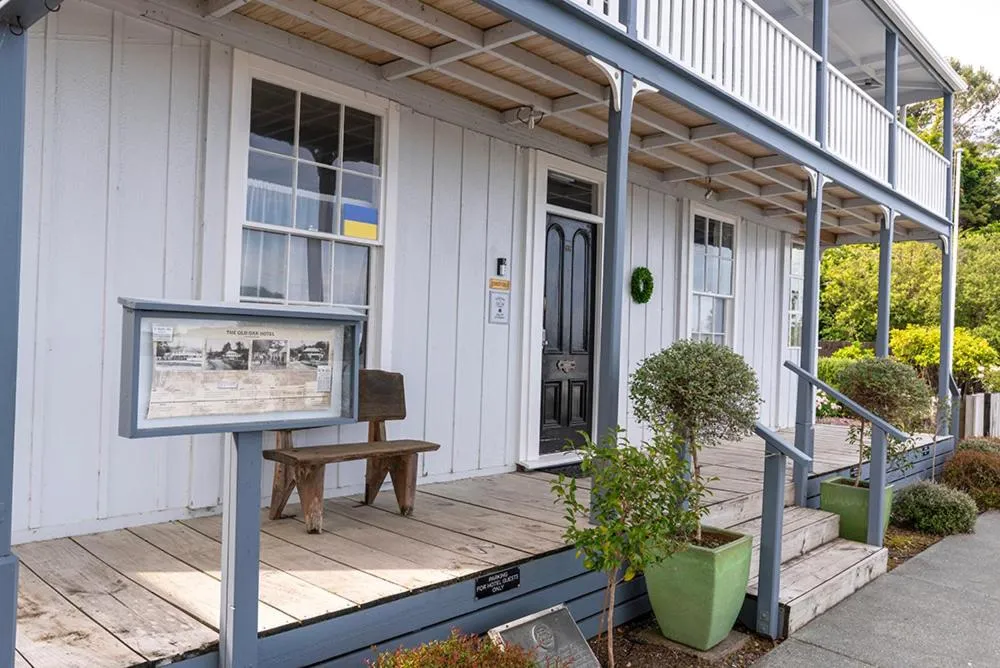 Property building in The Old Oak Boutique Hotel