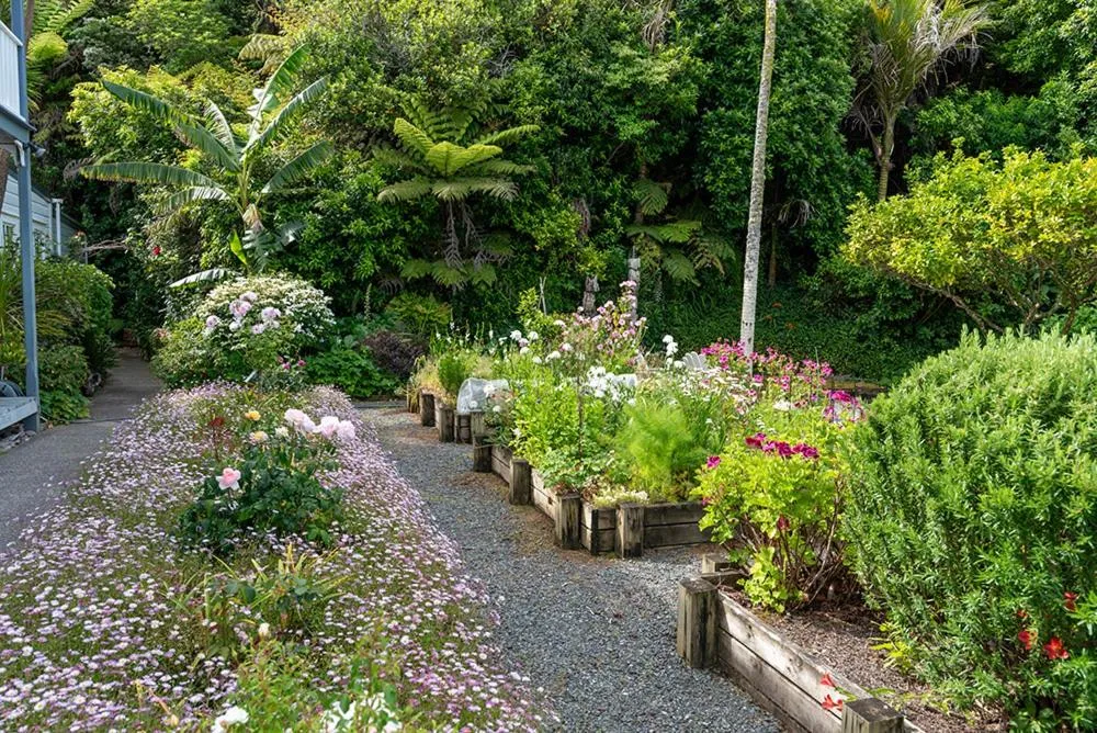 Garden in The Old Oak Boutique Hotel