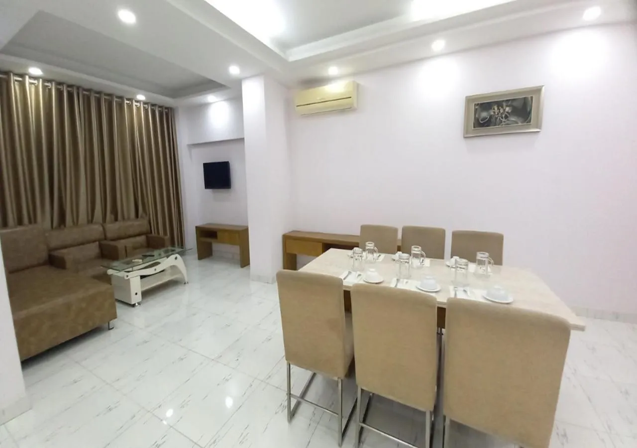 Dining area in Khai Hoan Apartment Hotel