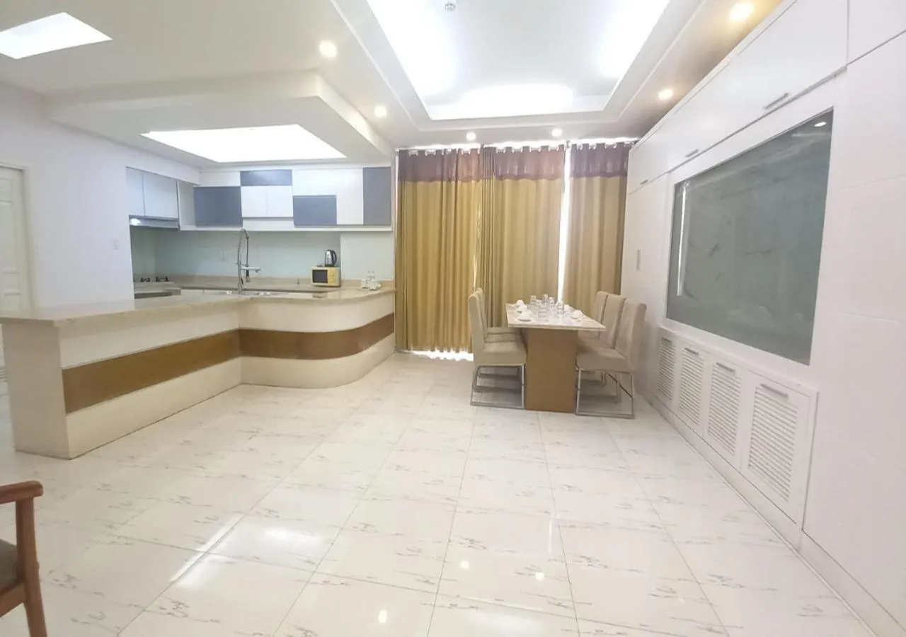 Kitchen or kitchenette in Khai Hoan Apartment Hotel