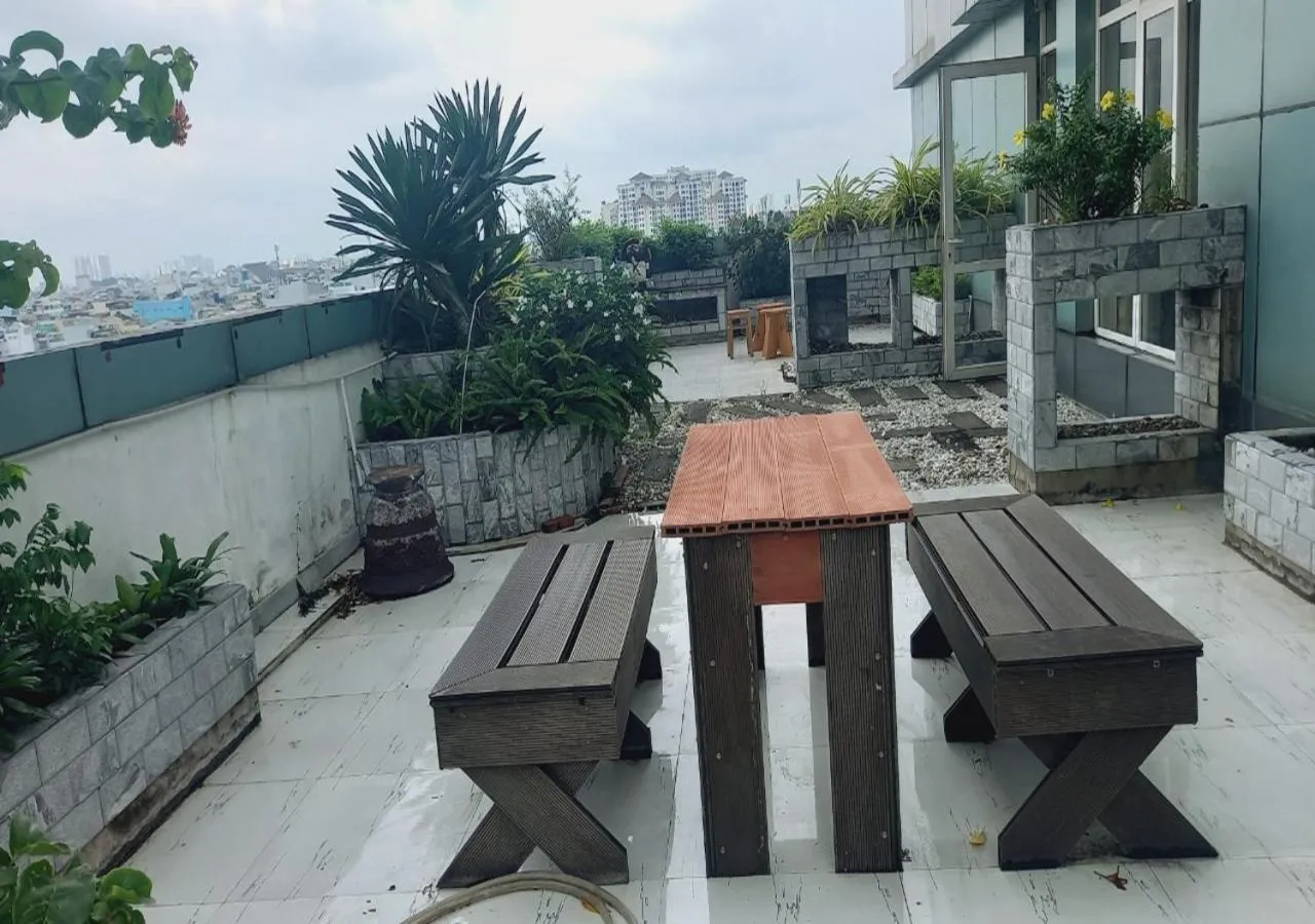 Day in Khai Hoan Apartment Hotel