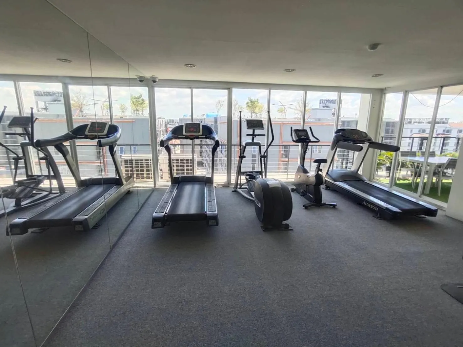 Fitness centre/facilities in The September Salaya
