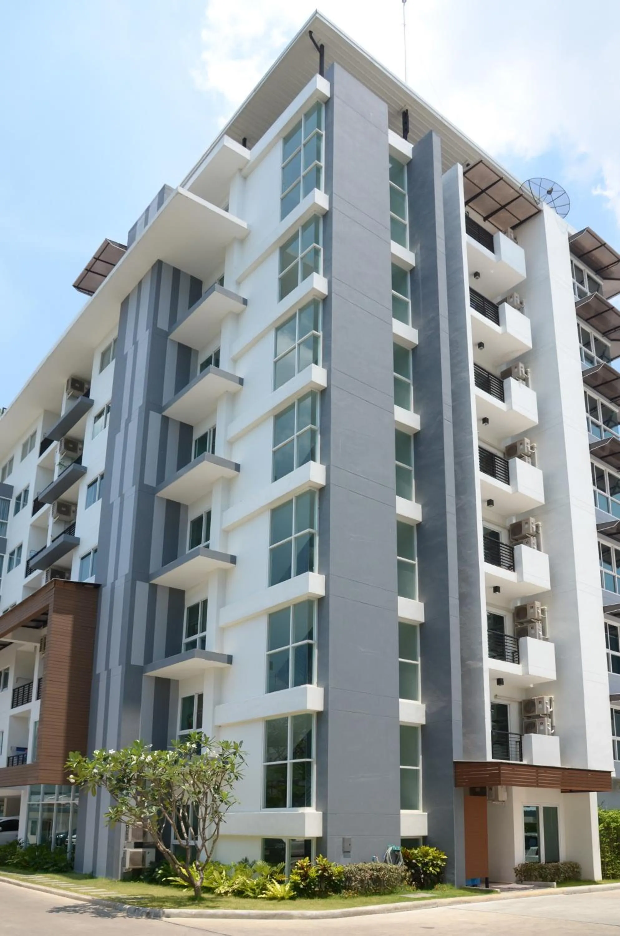 Property building in The September Salaya