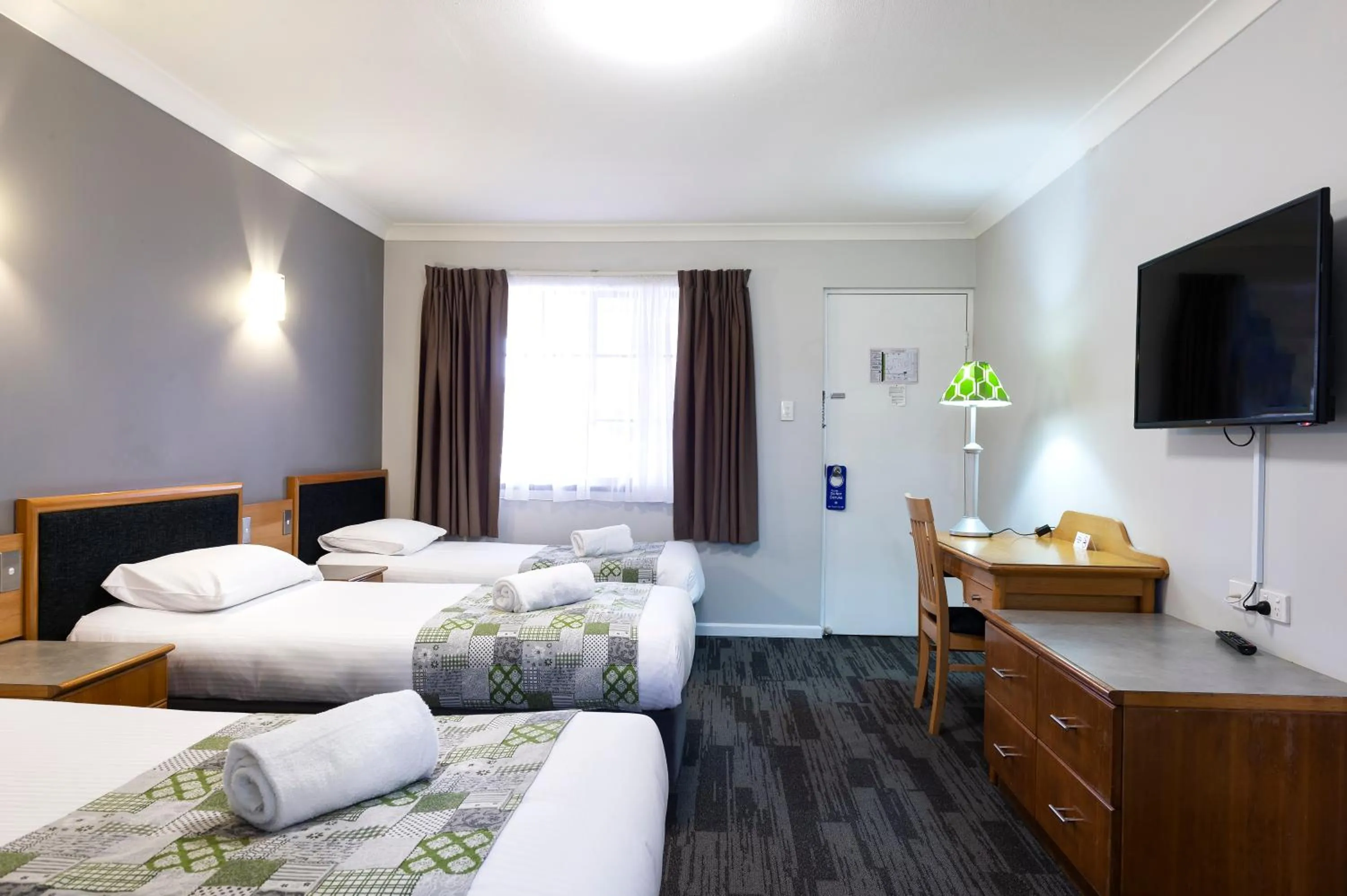 Bed in Country Motel Ipswich