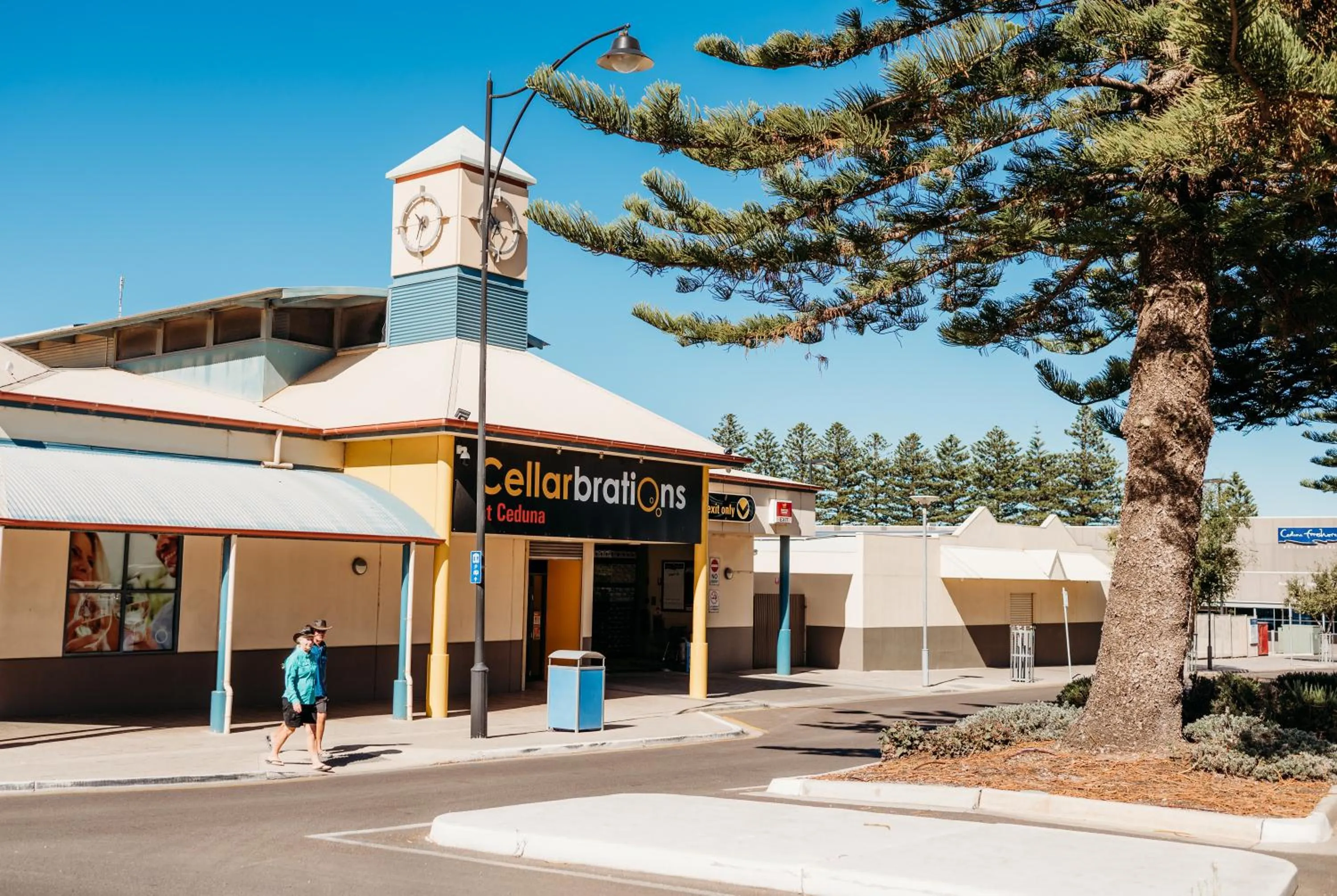 Property building in Ceduna Foreshore Hotel Motel