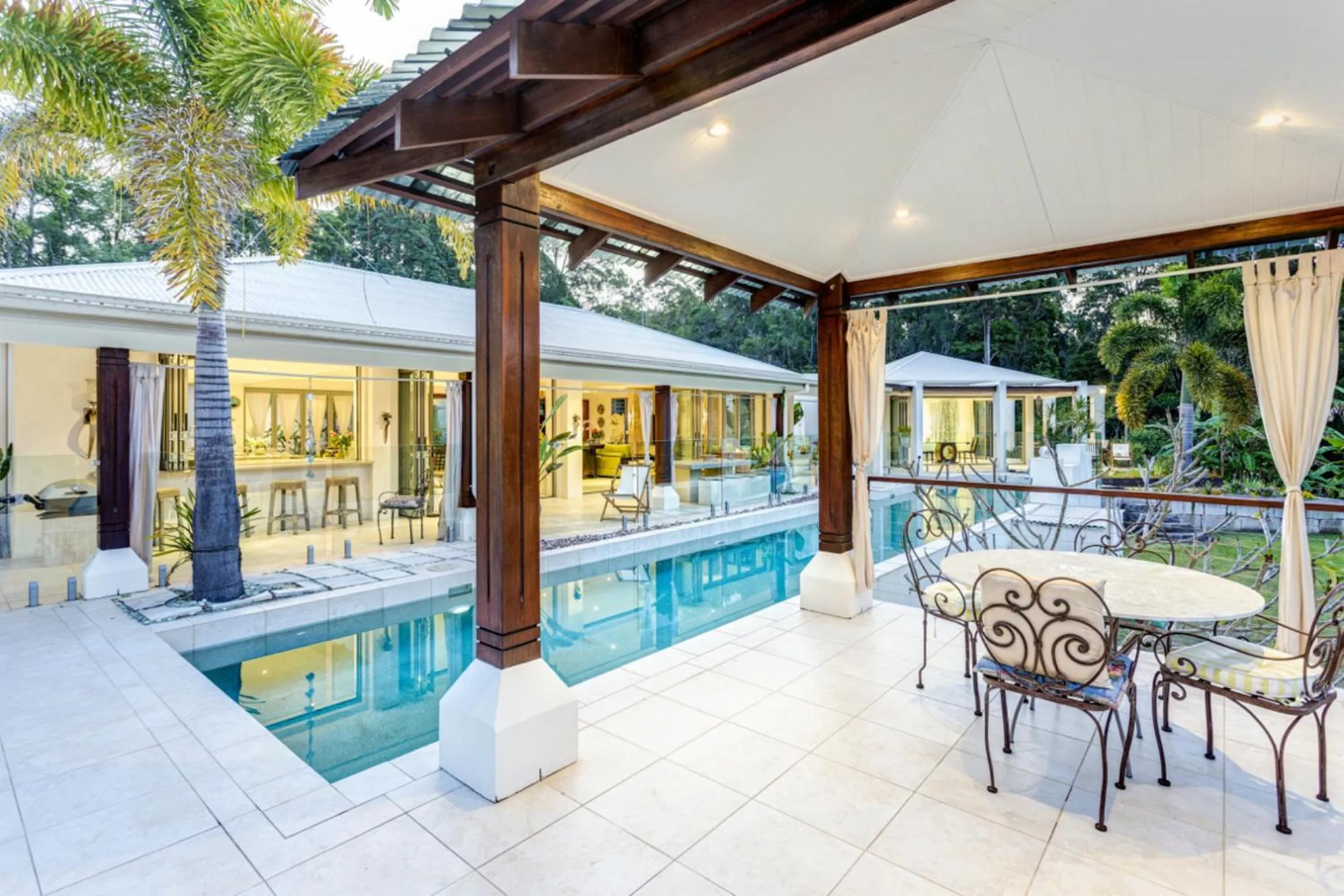 Patio in Alaya Verde Bed & Breakfast