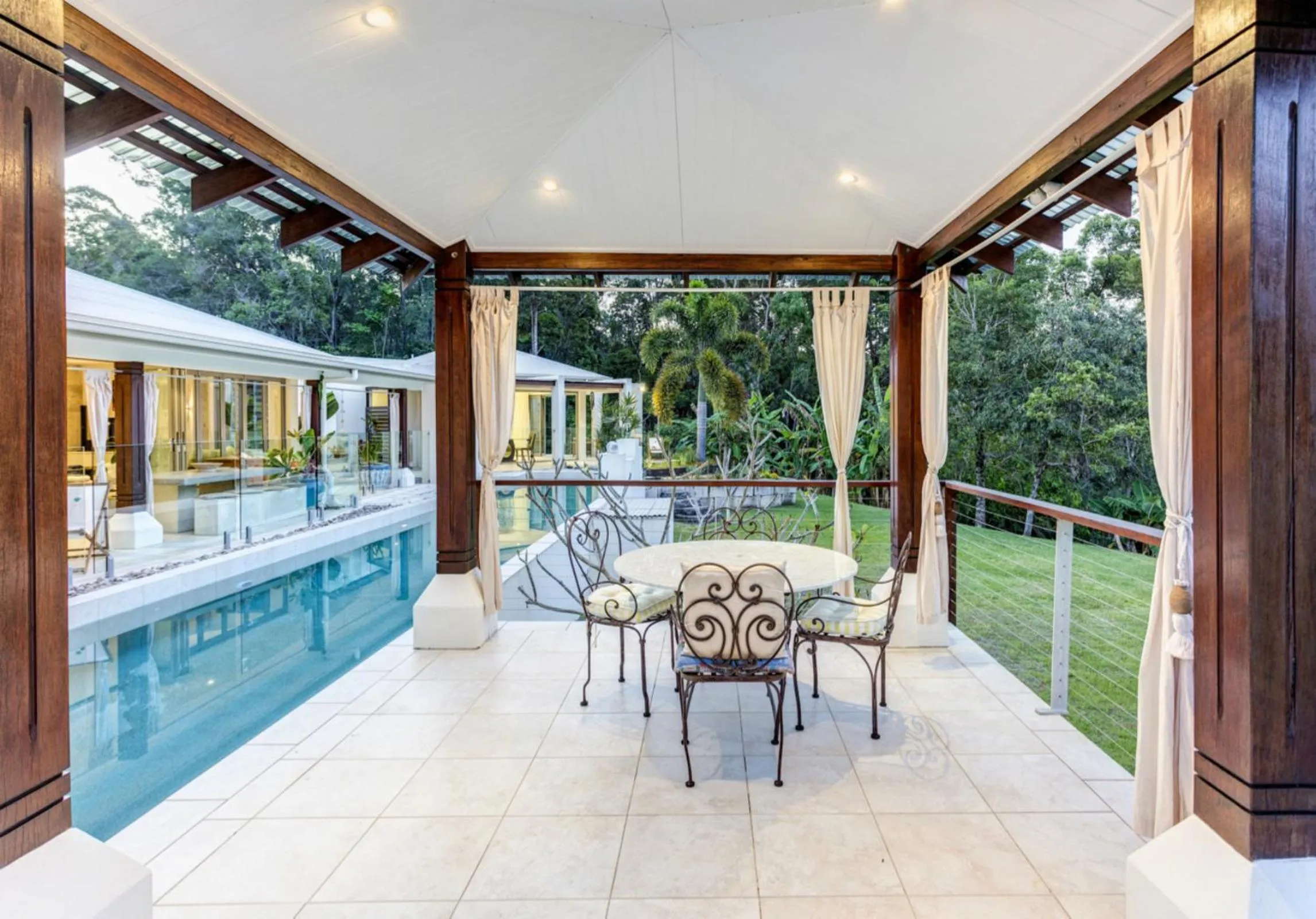 Patio in Alaya Verde Bed & Breakfast