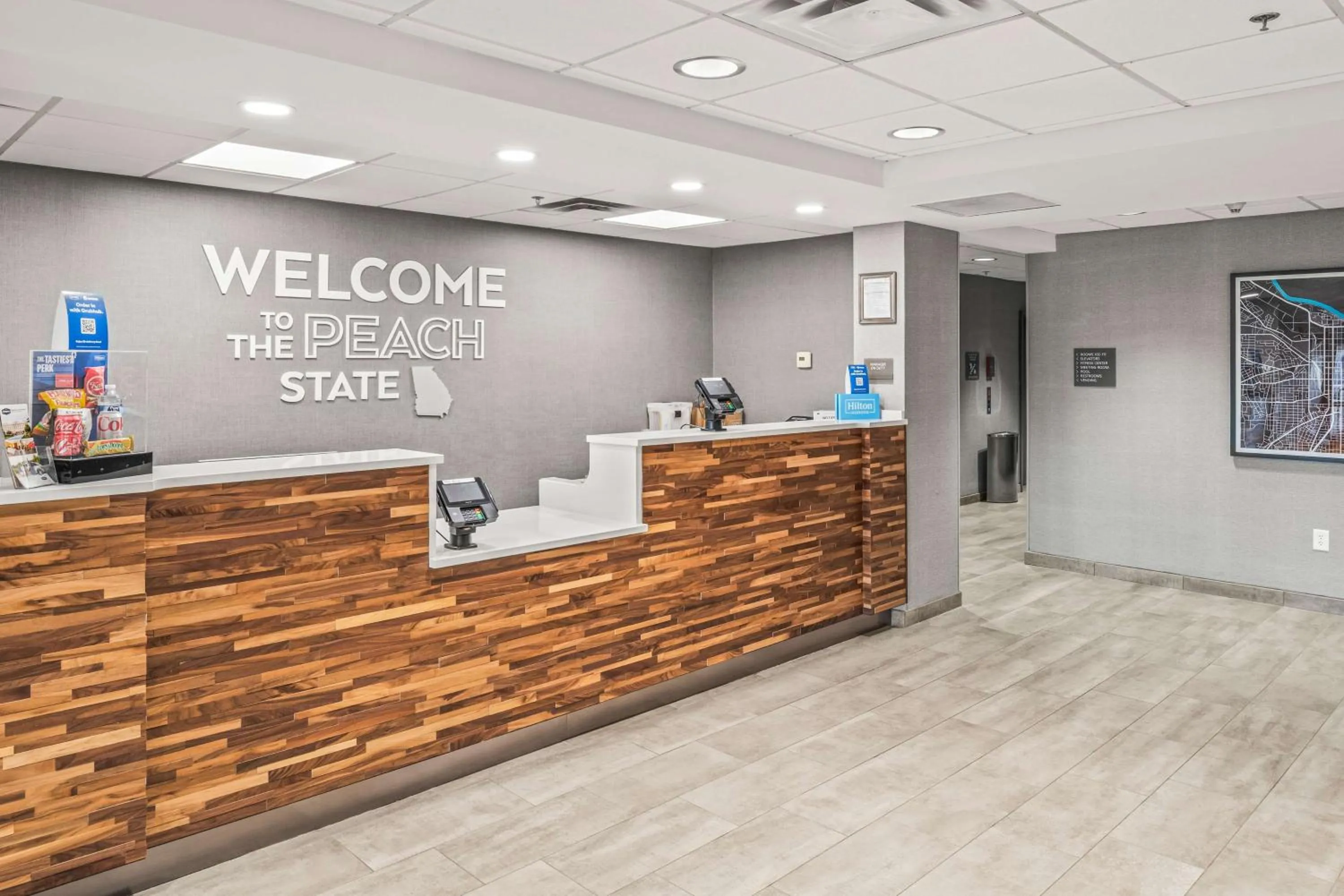 Lobby or reception in Hampton Inn Columbus-North