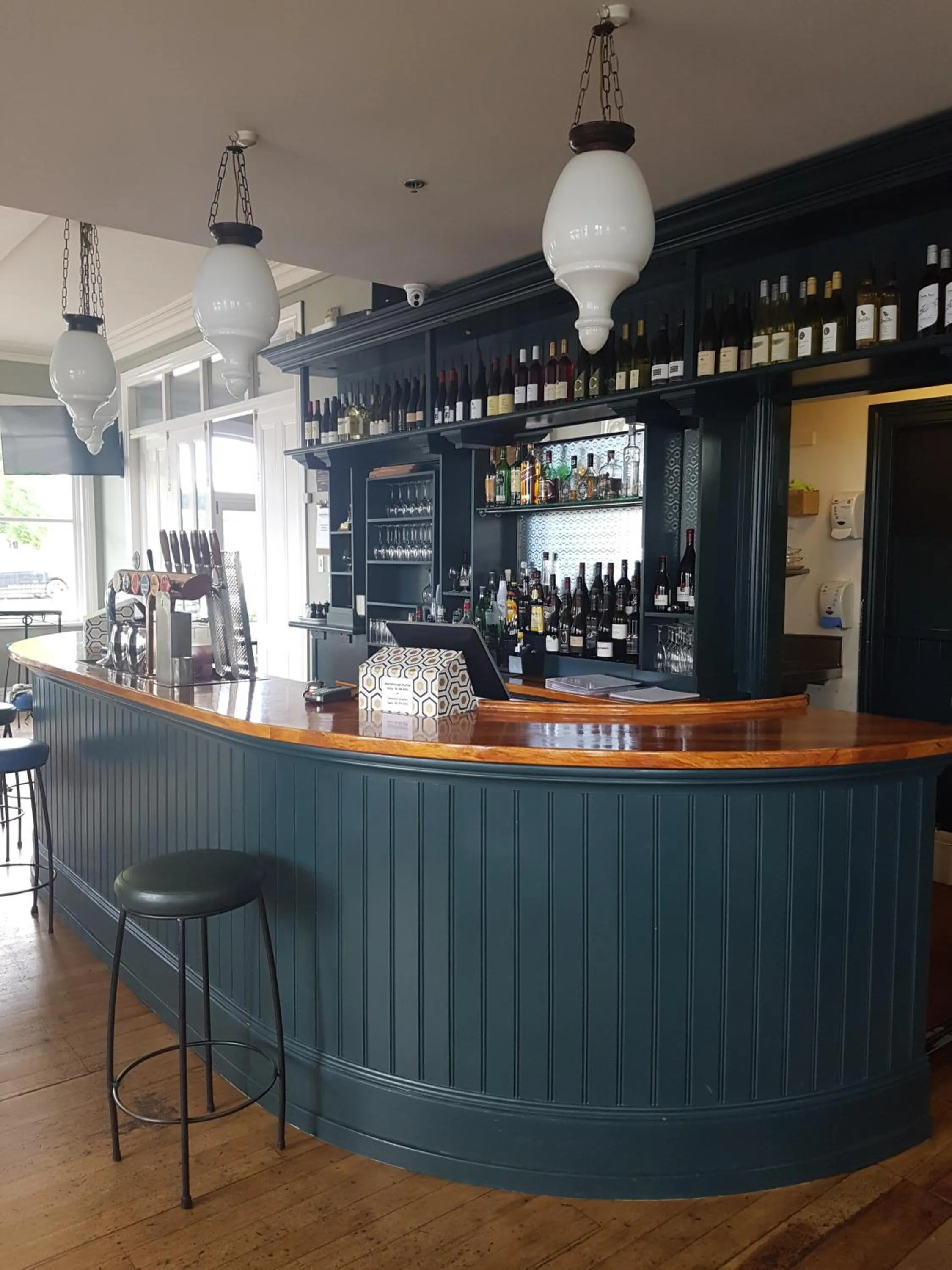 Restaurant/places to eat in The Martinborough Hotel