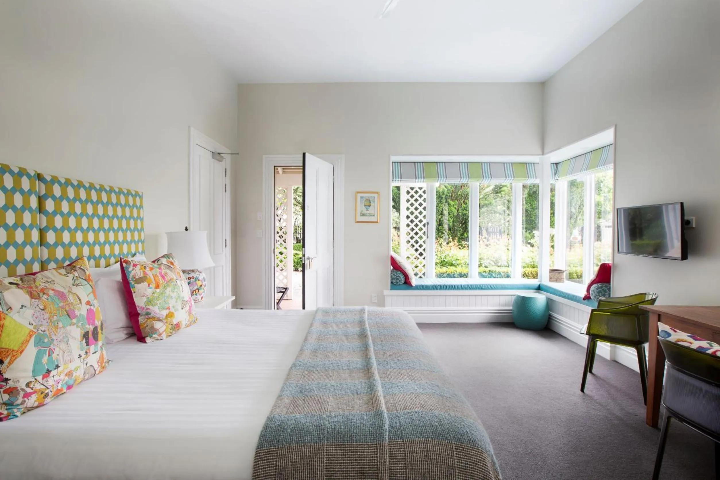 Photo of the whole room, Bed in The Martinborough Hotel