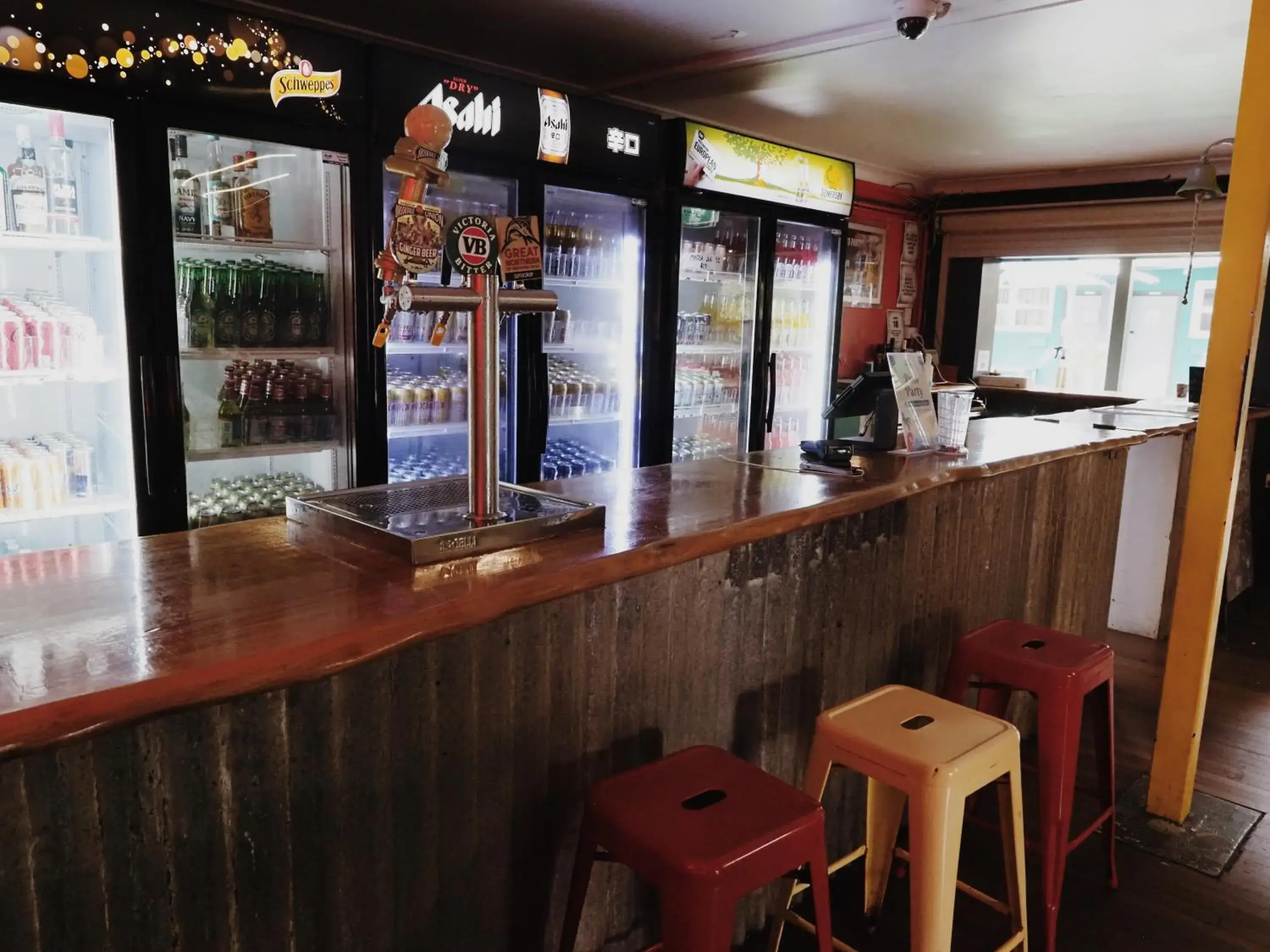 Lounge or bar in Backpackers In Paradise 18-35 Hostel Lounge or bar in Backpackers In Paradise 18-35 Hostel