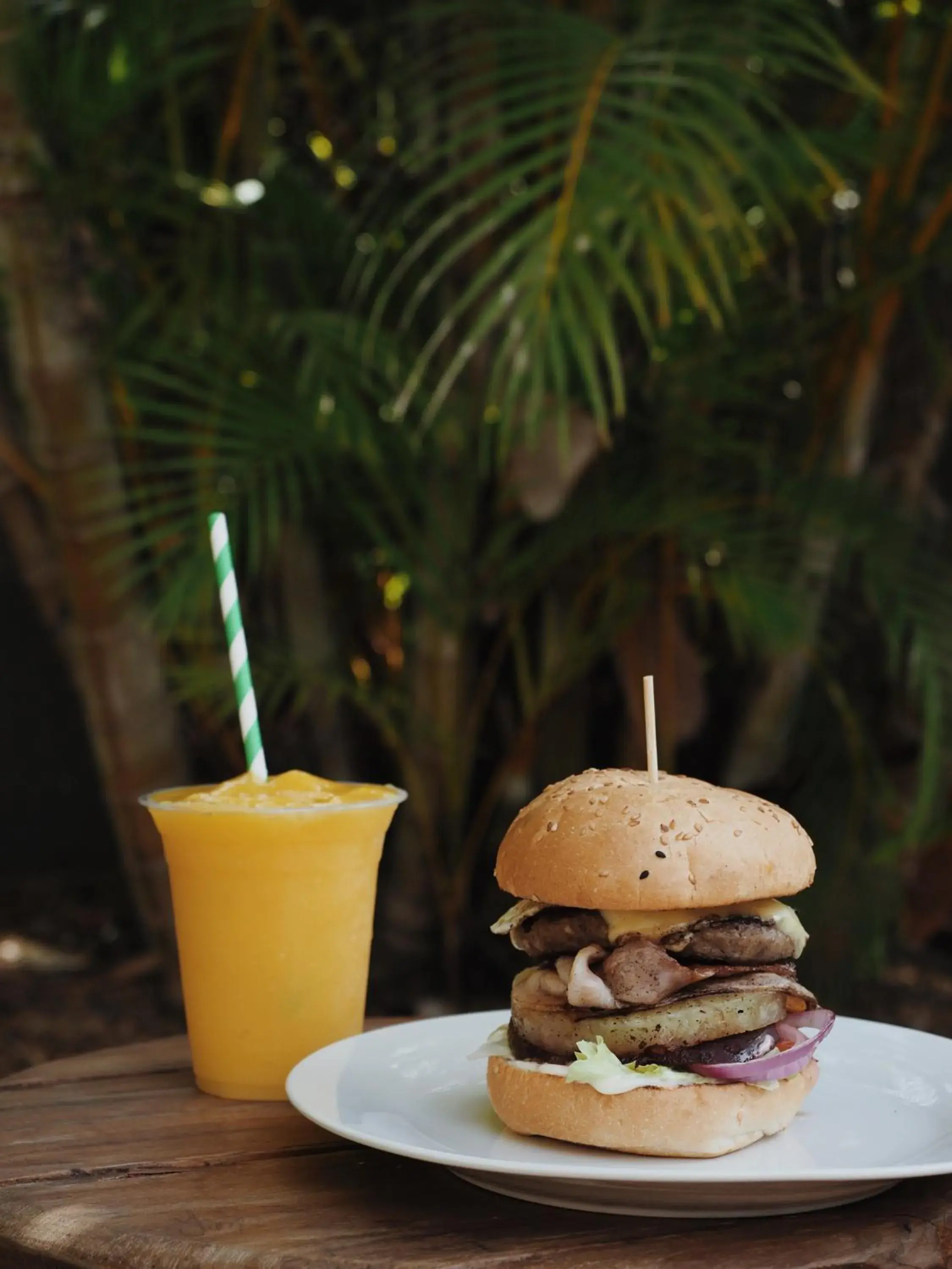 Food and drinks in Backpackers In Paradise 18-35 Hostel Food and drinks in Backpackers In Paradise 18-35 Hostel