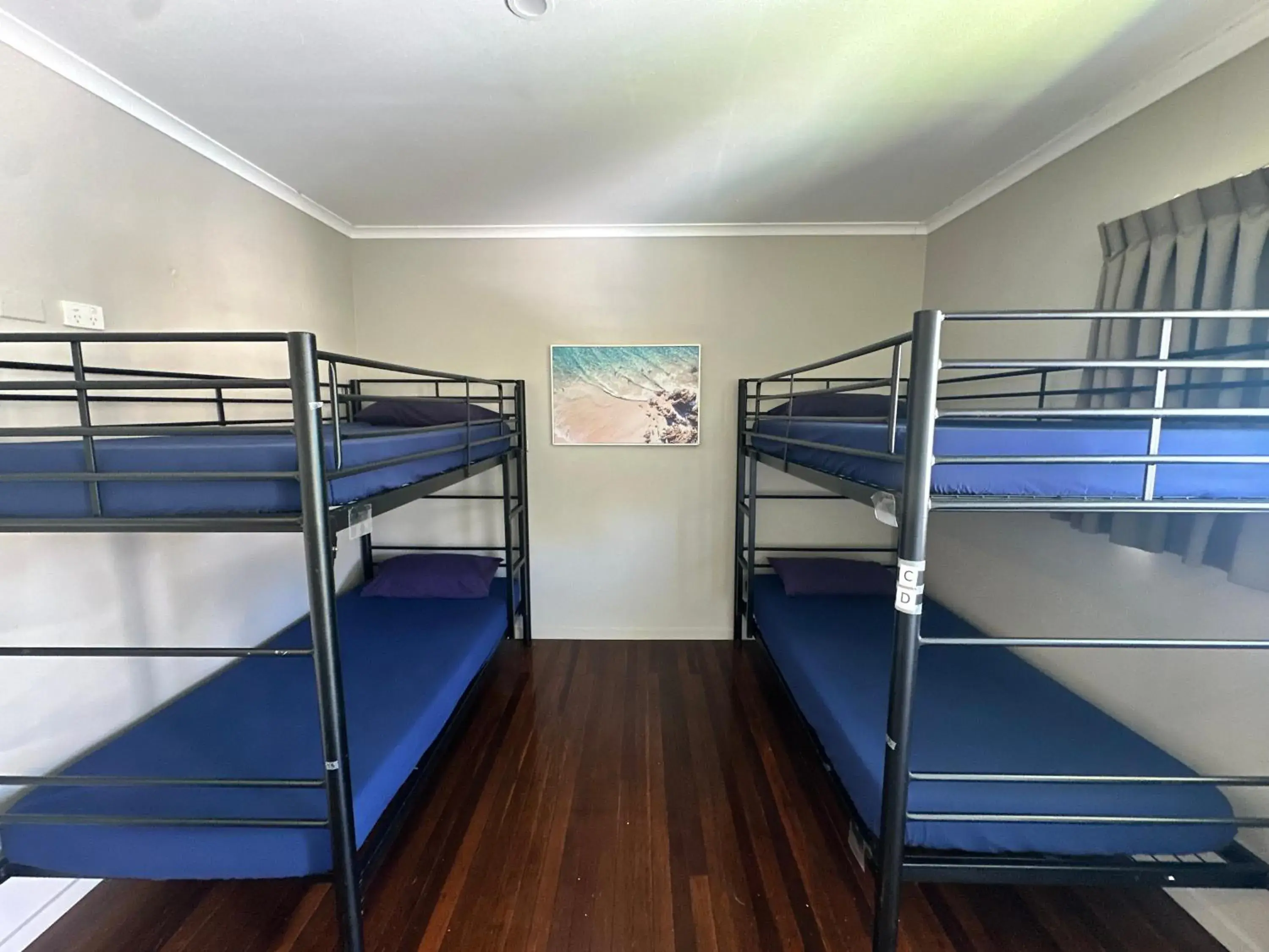 Bed in Backpackers In Paradise 18-35 Hostel Bed in Backpackers In Paradise 18-35 Hostel