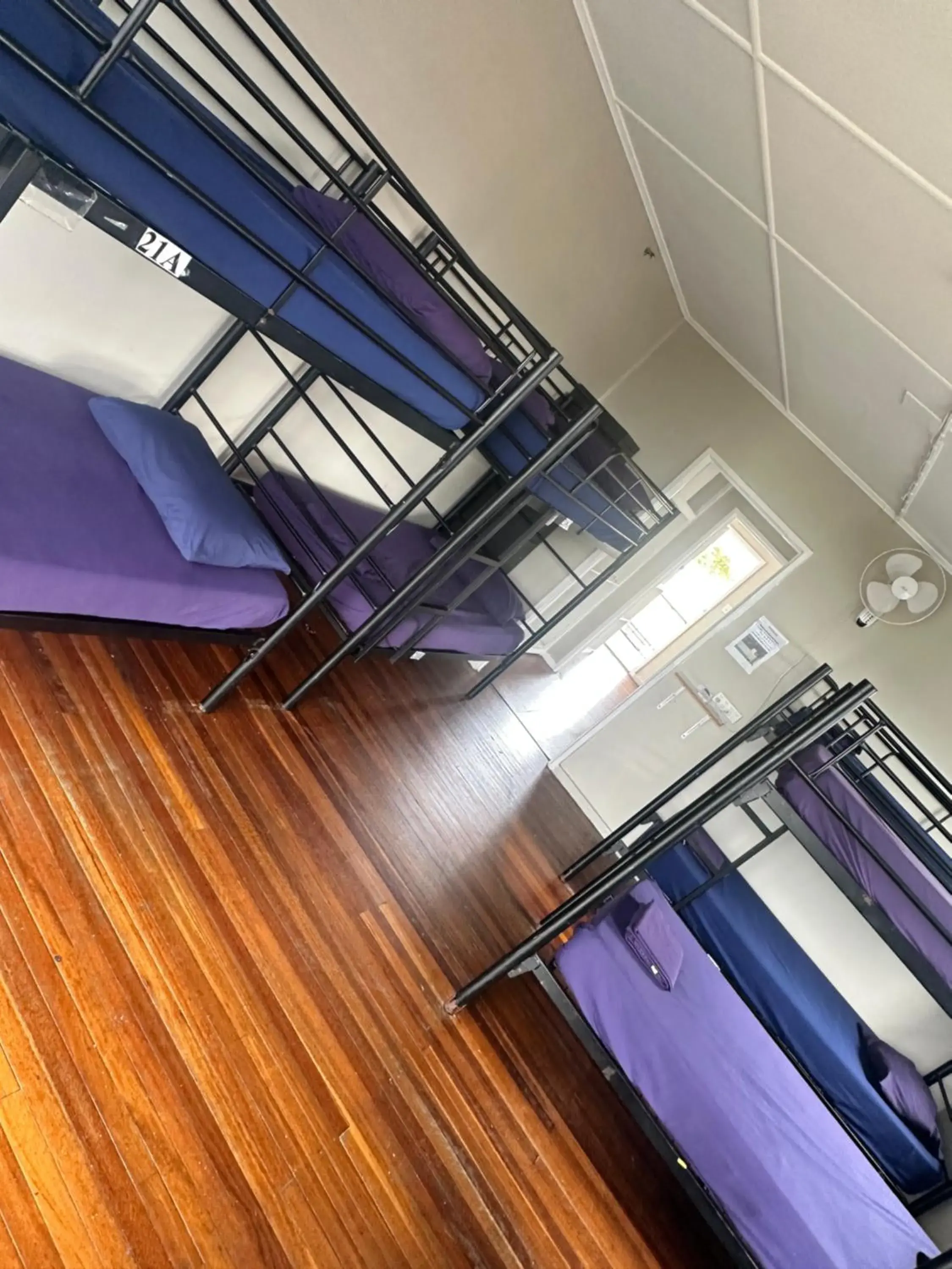 Bedroom, Bed in Backpackers In Paradise 18-35 Hostel Bedroom, Bed in Backpackers In Paradise 18-35 Hostel