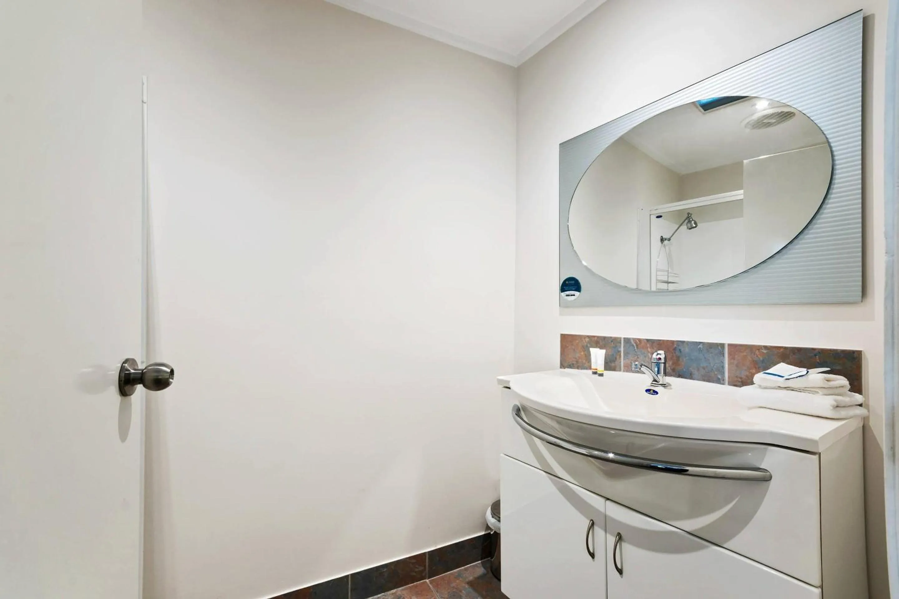 Bedroom in Comfort Inn & Suites Lakes Entrance