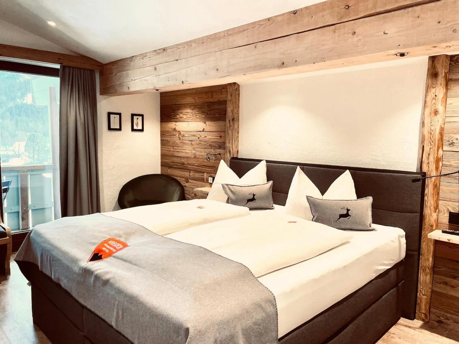 Bed in Pension Kreuzeck - Dein Glücksplatz am Lech