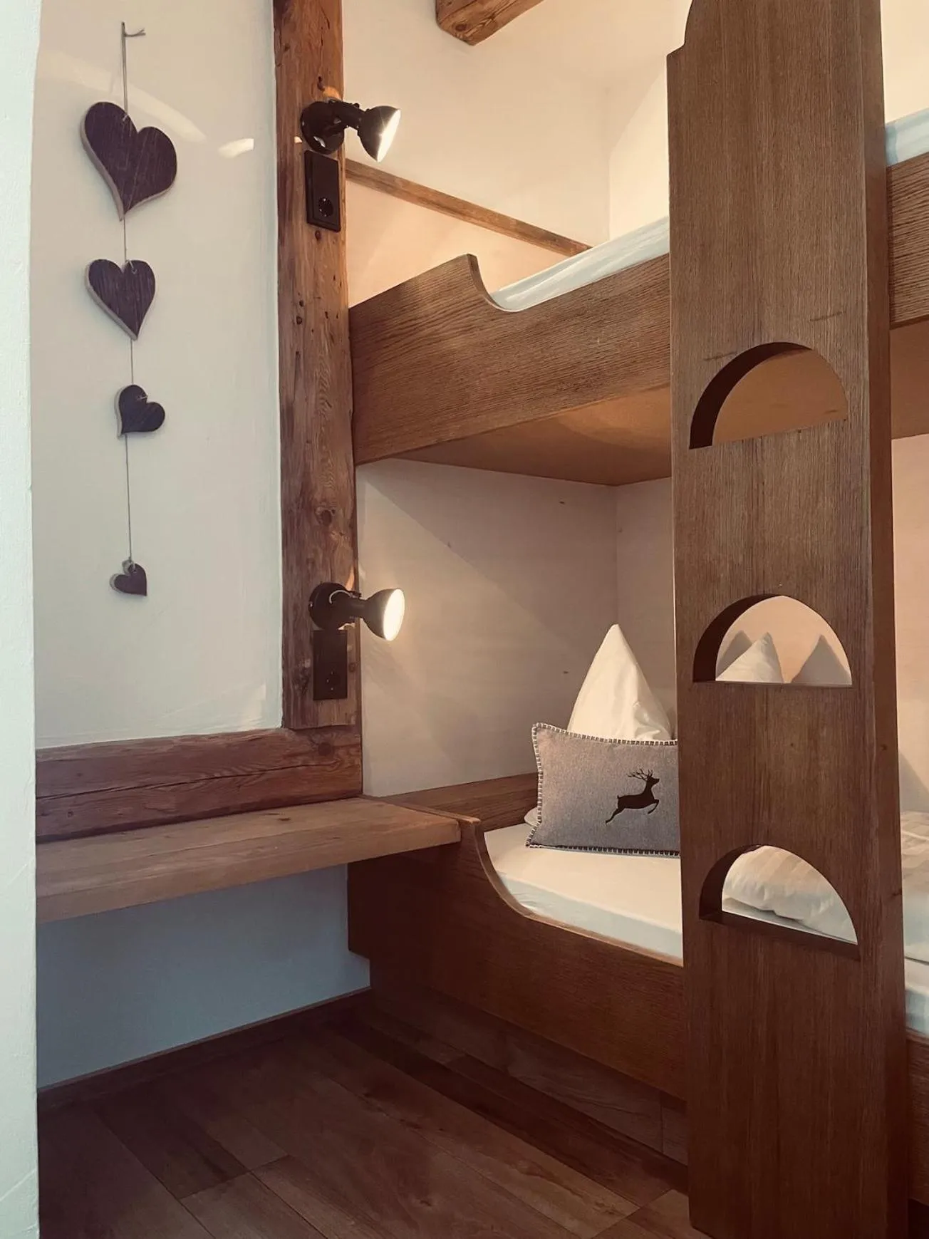 Bed in Pension Kreuzeck - Dein Glücksplatz am Lech