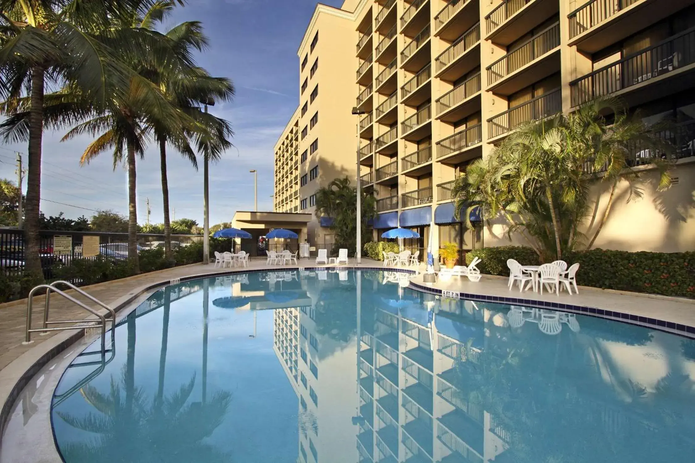 Pool view in Hampton Inn Cocoa Beach Pool view in Hampton Inn Cocoa Beach