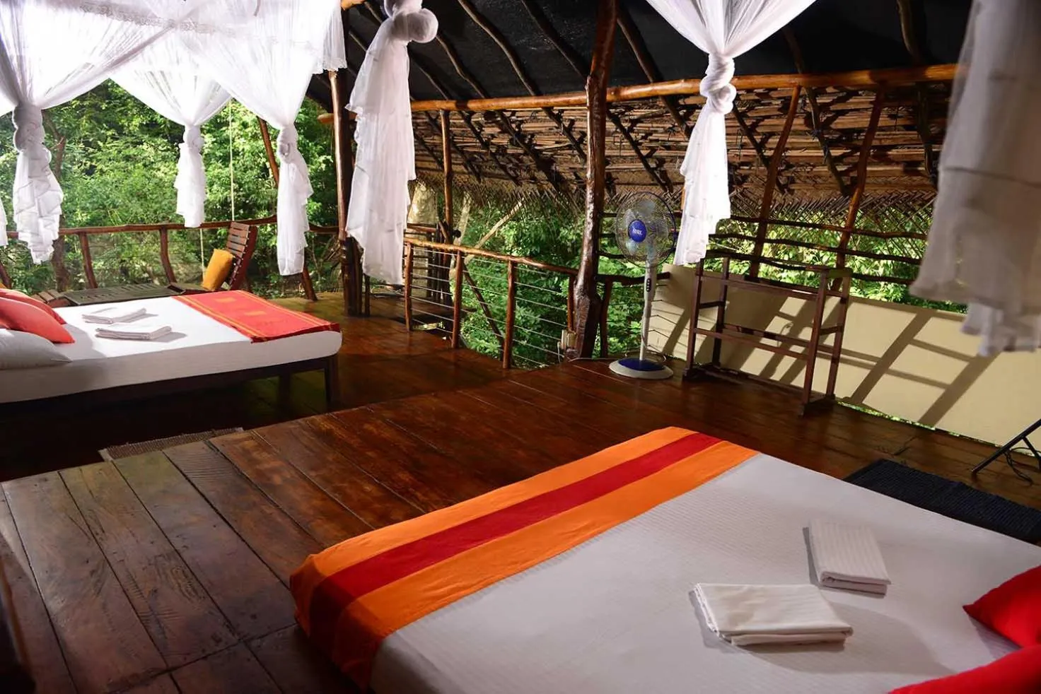 Bed in Back of Beyond - Pidurangala