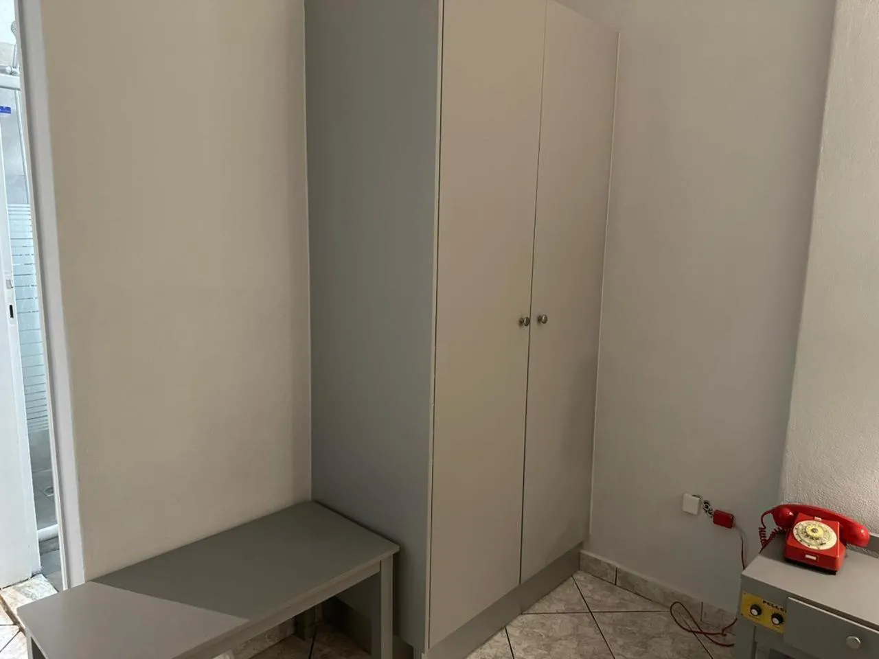 Twin Room in Karis Hotel