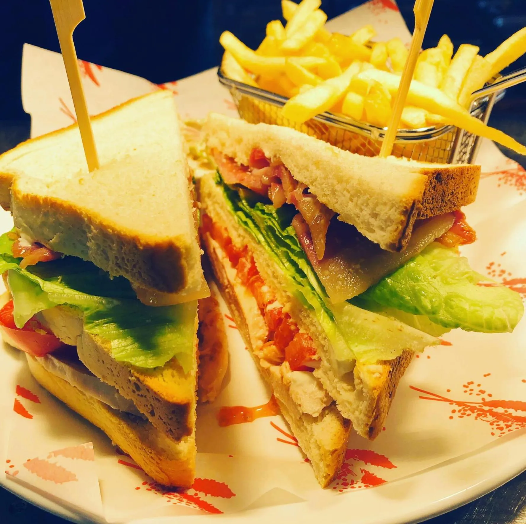 Food and drinks in The Cornubia Inn