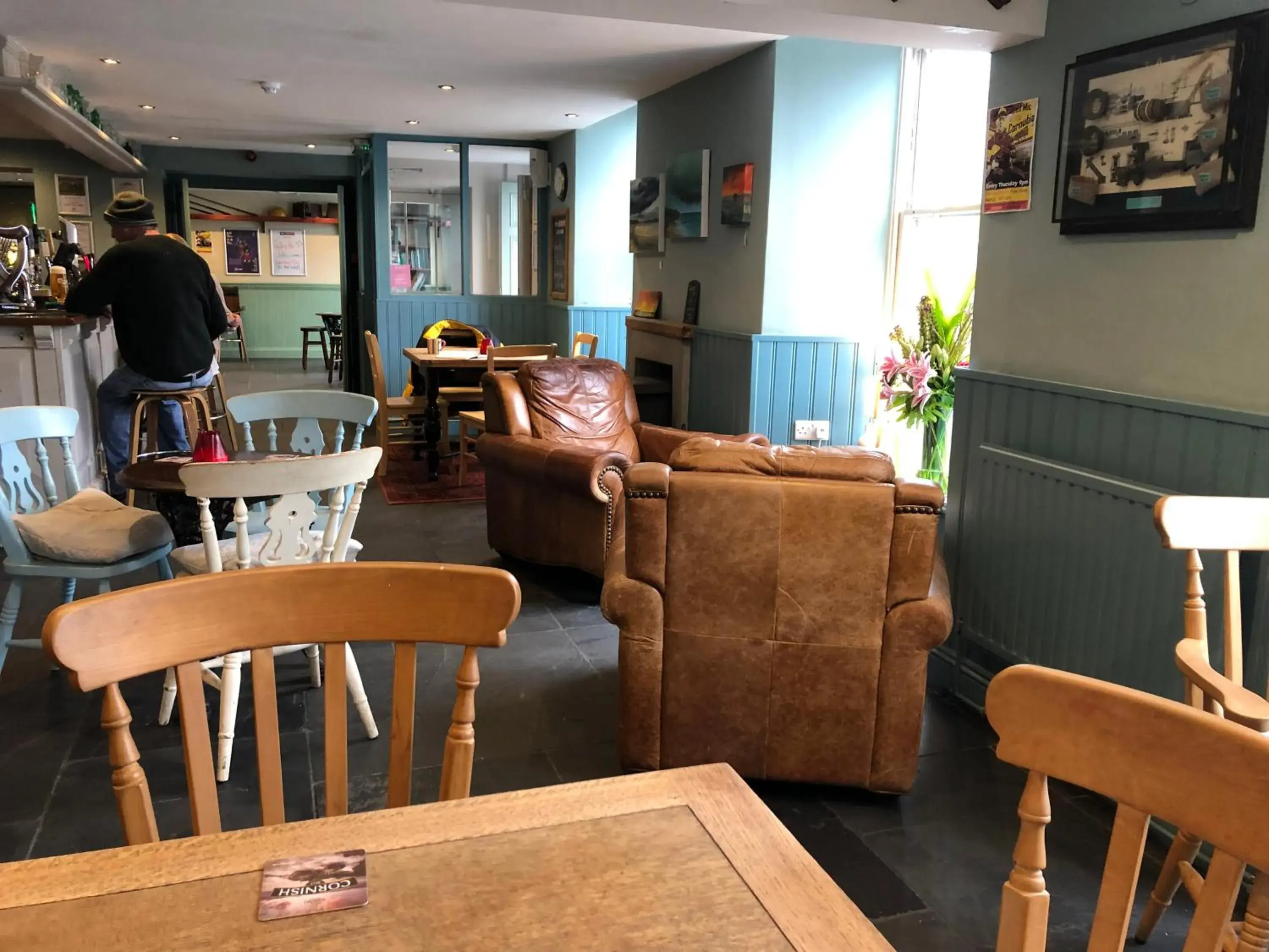 Lounge or bar in The Cornubia Inn Lounge or bar in The Cornubia Inn