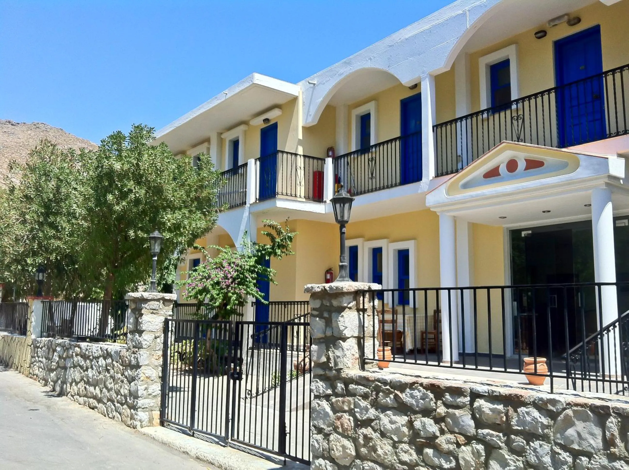 Facade/entrance in Castellania Hotel Apartments