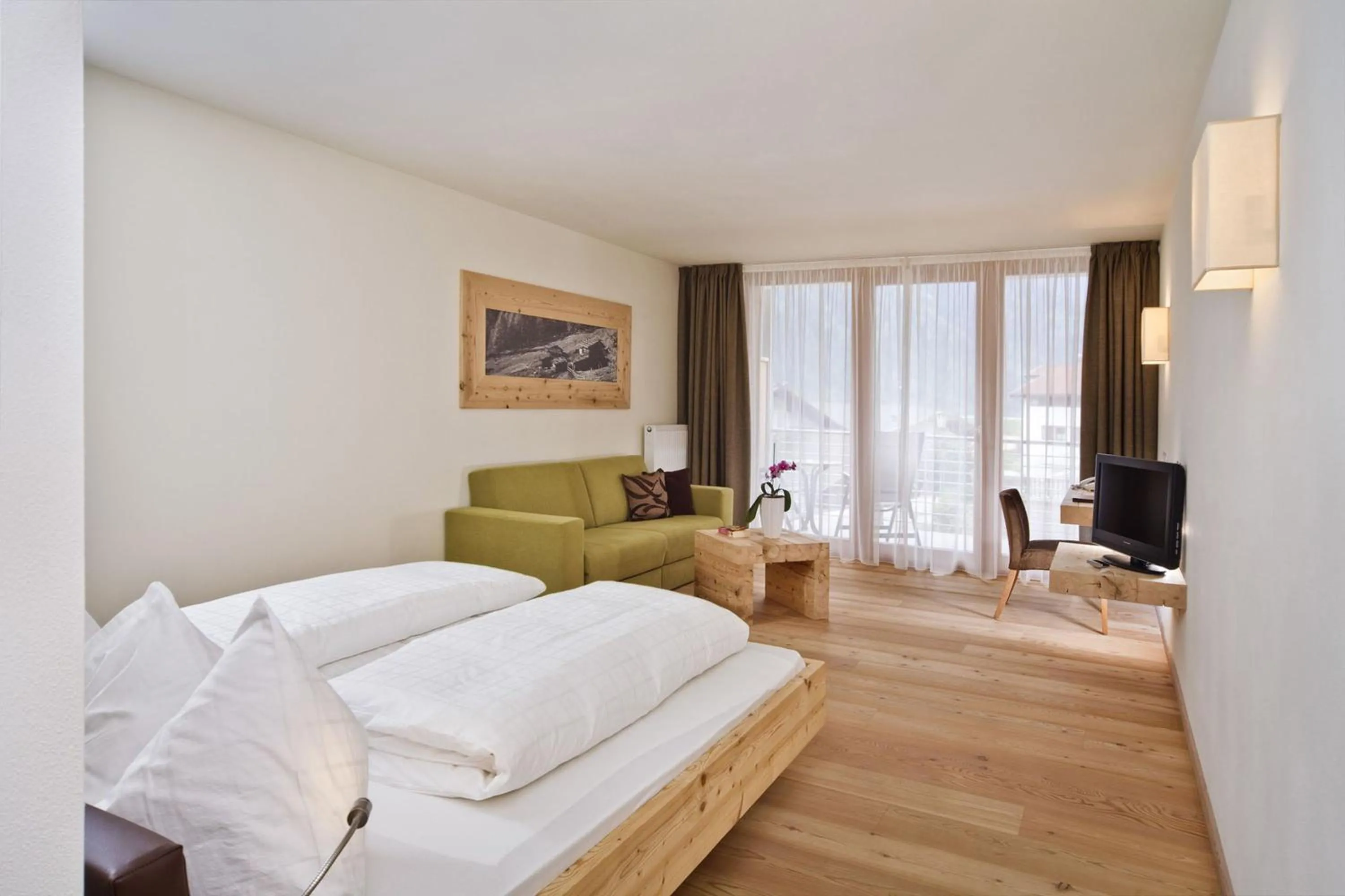 TV and multimedia, Bed in Vitalhotel Rainer