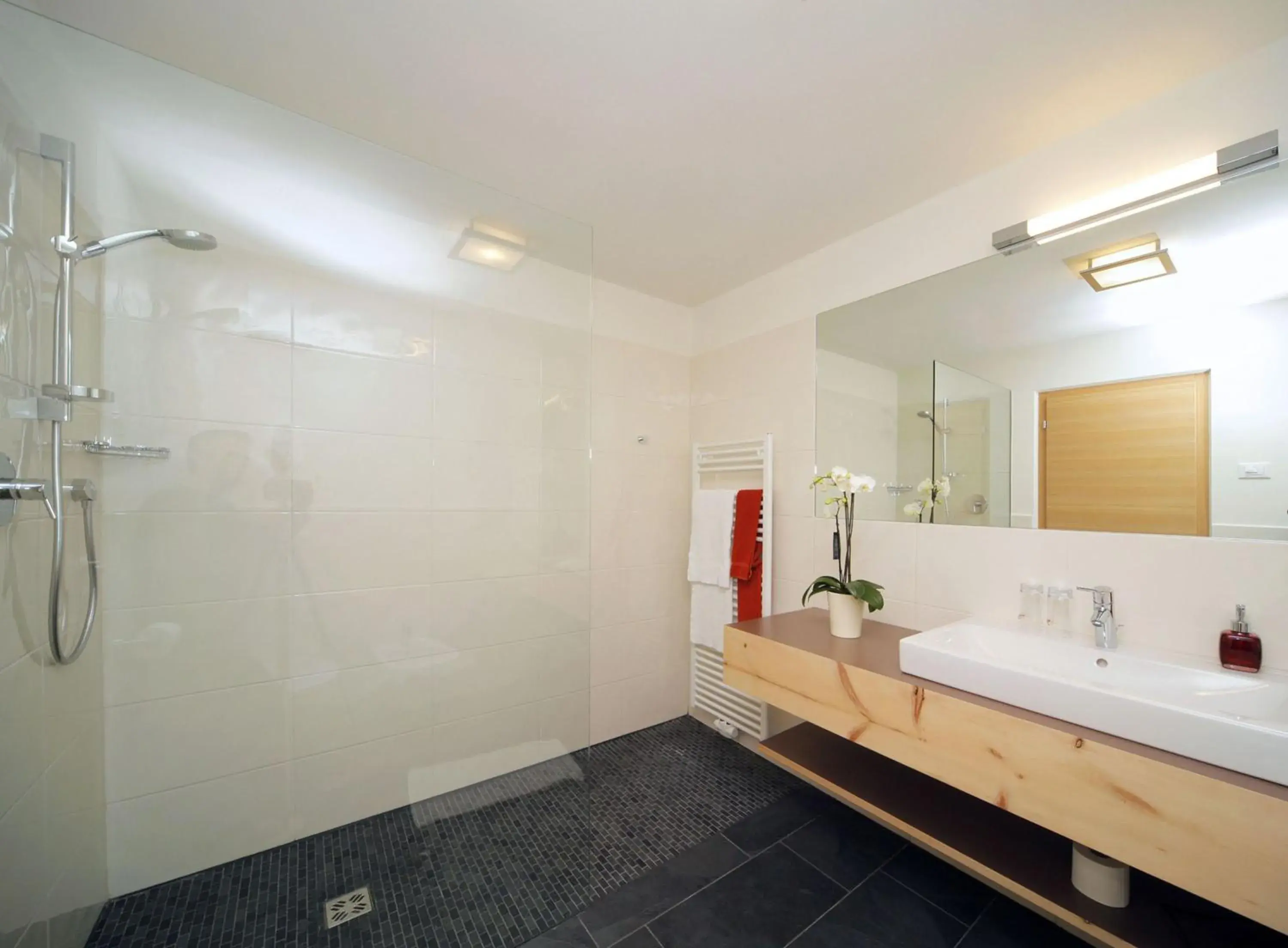Comfort Double Room with Balcony in Vitalhotel Rainer Comfort Double Room with Balcony in Vitalhotel Rainer