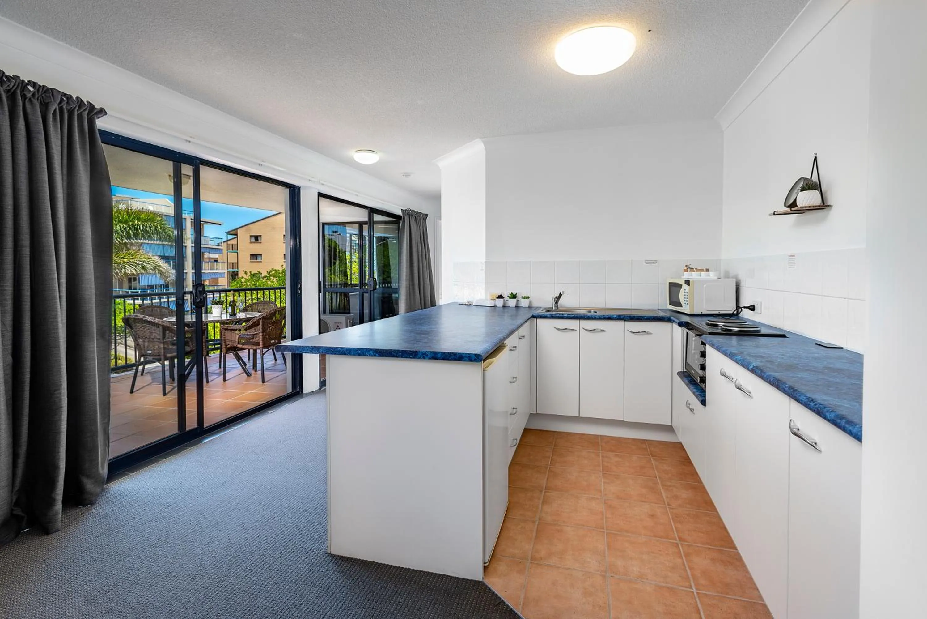 Kitchen or kitchenette in Belaire Place Motel Apartments