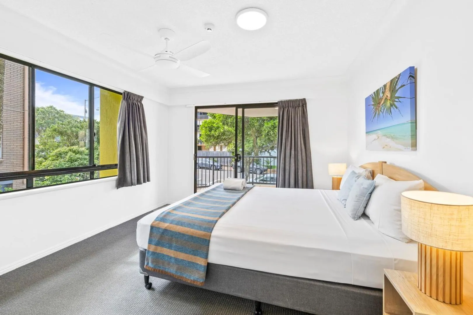 Bedroom, Bed in Belaire Place Motel Apartments