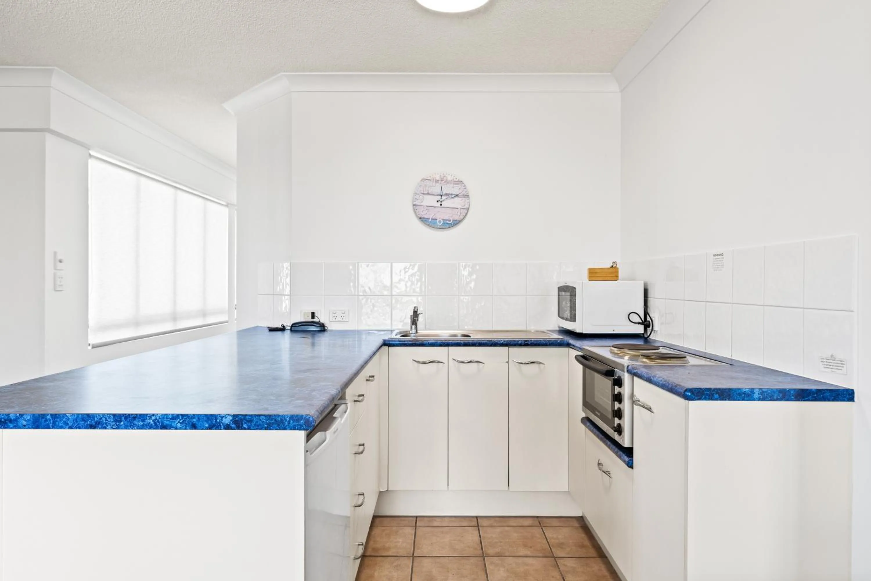 Kitchen or kitchenette in Belaire Place Motel Apartments