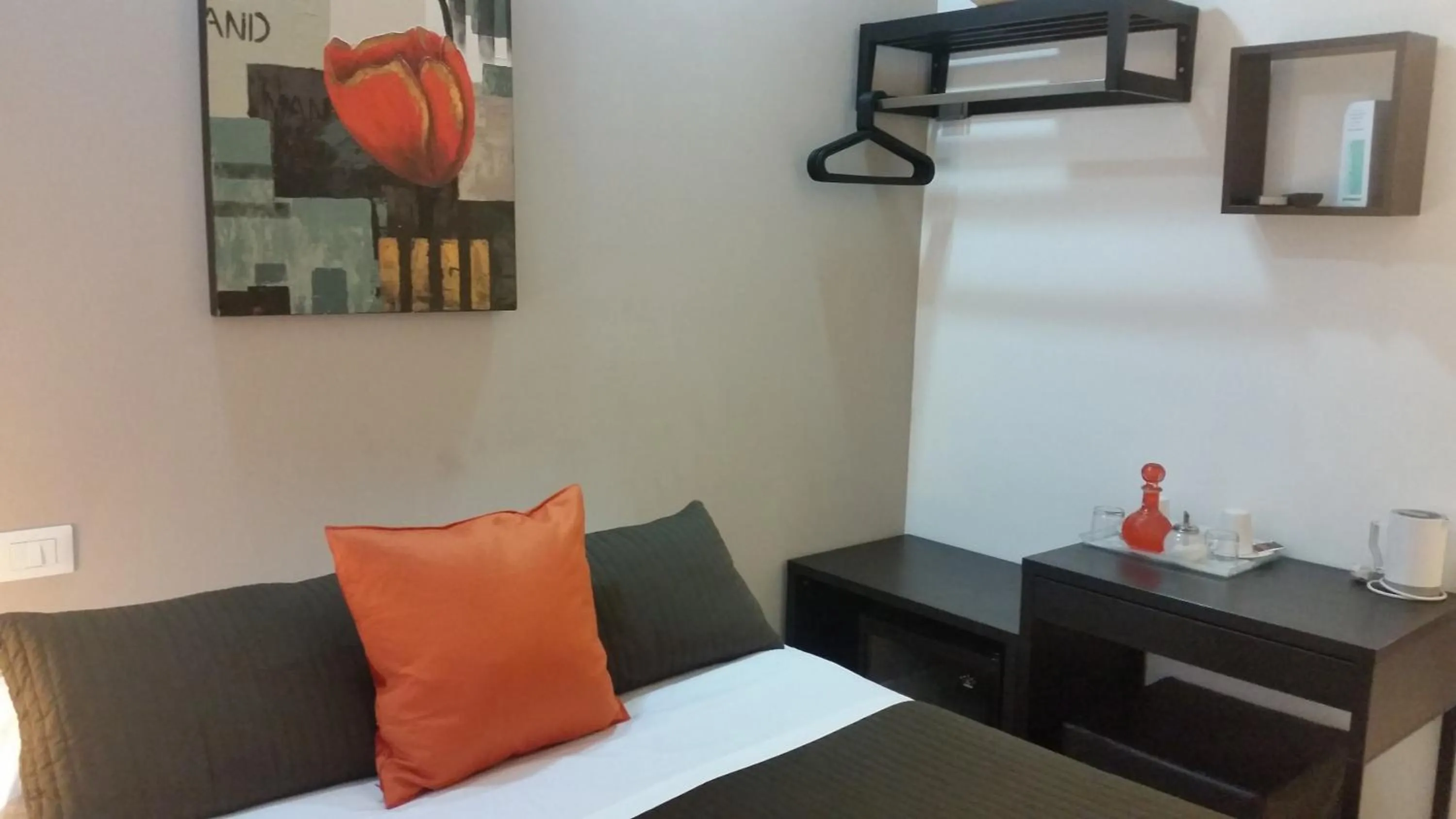 Photo of the whole room in InnVatican Guest House