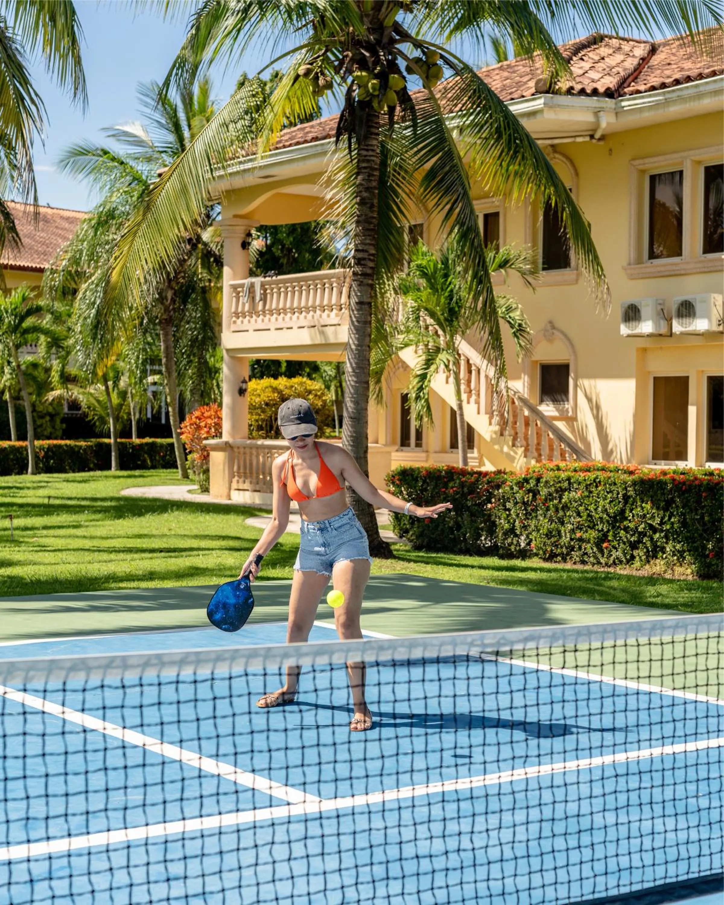 Activities in La Ensenada Beach Resort