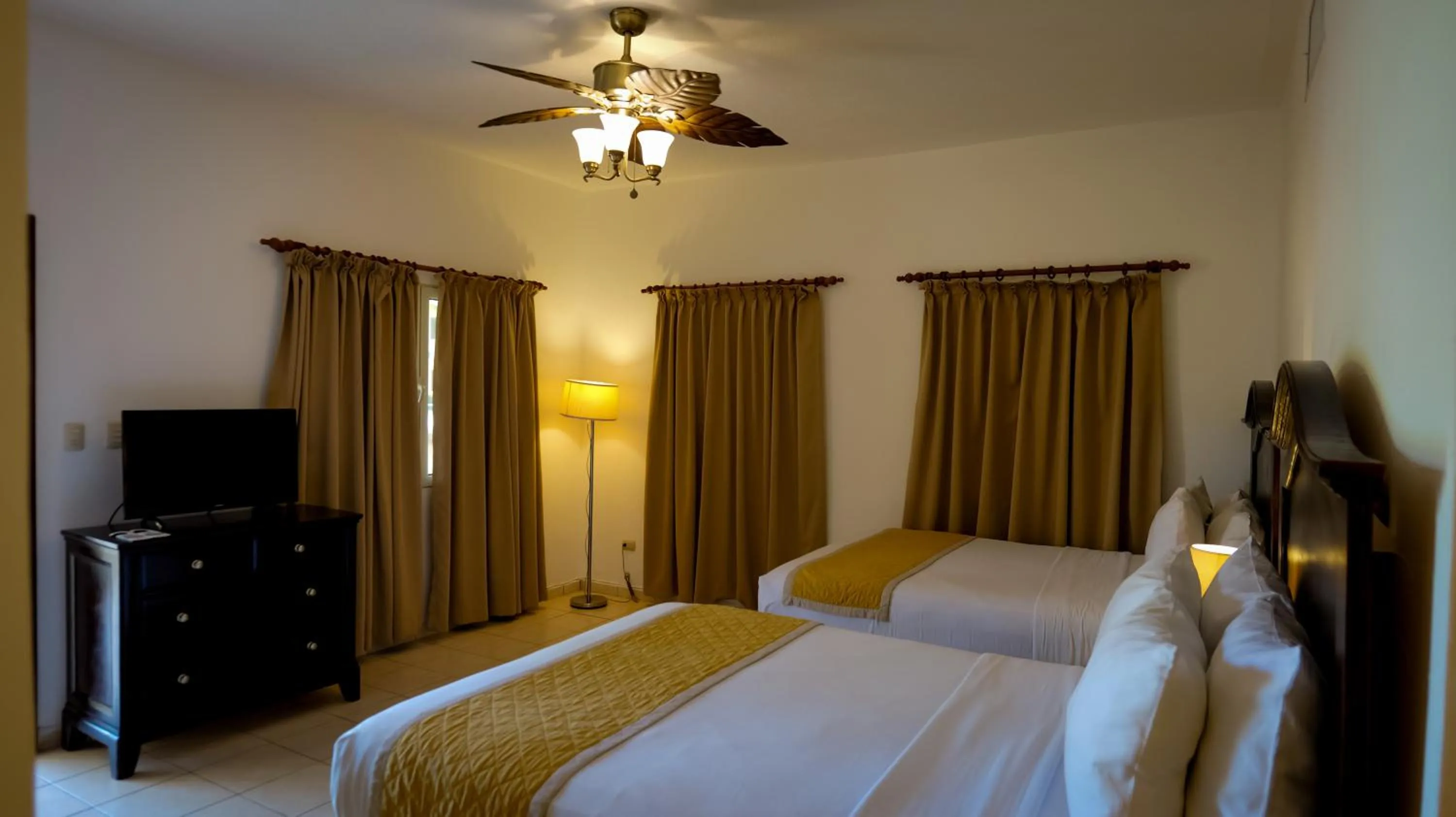 Bed in La Ensenada Beach Resort