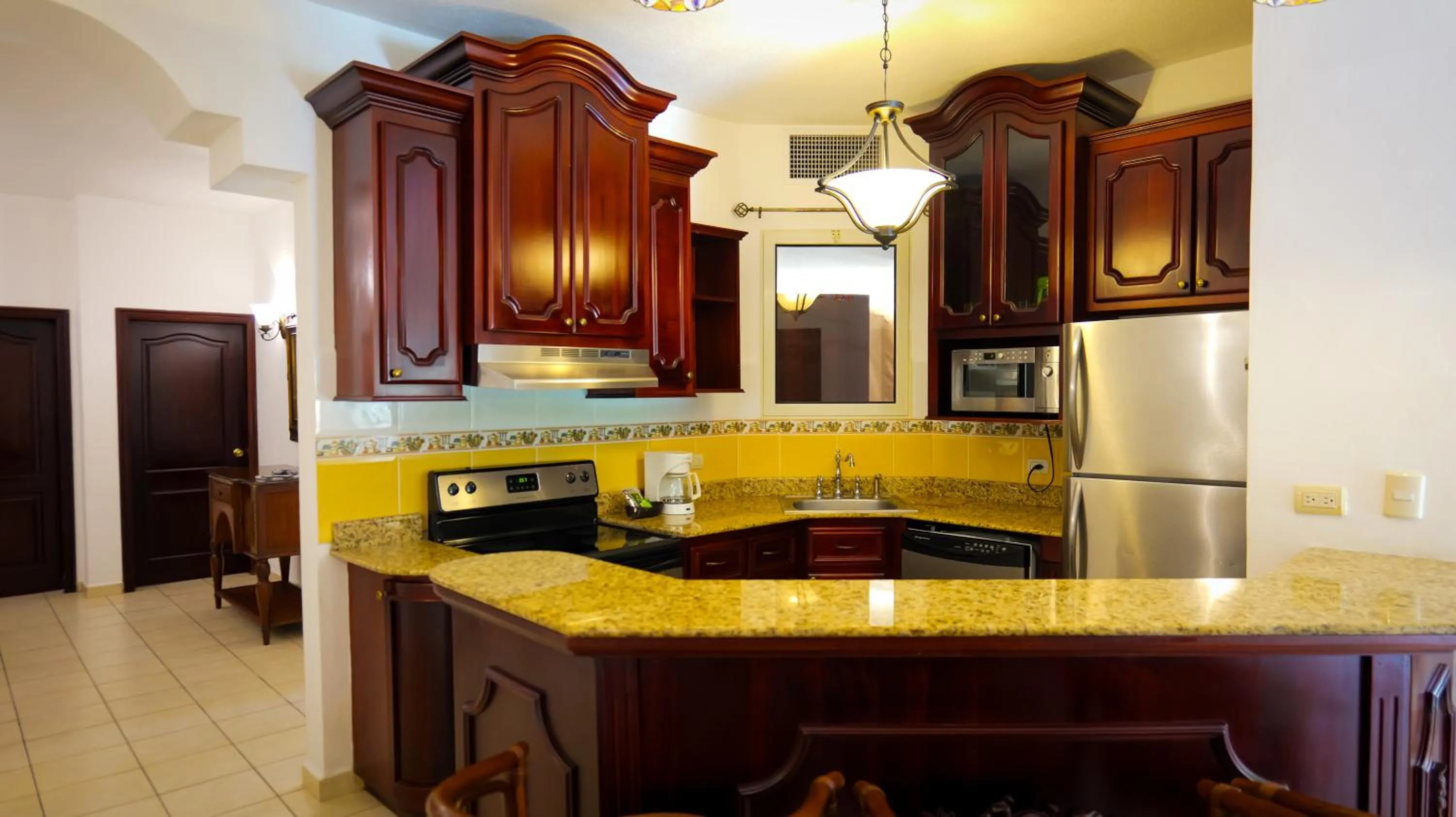 stove in La Ensenada Beach Resort