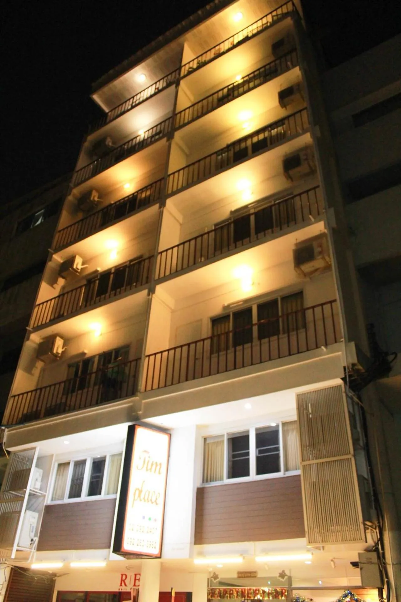 Property building in Tim Place - BTS Phra Khanong