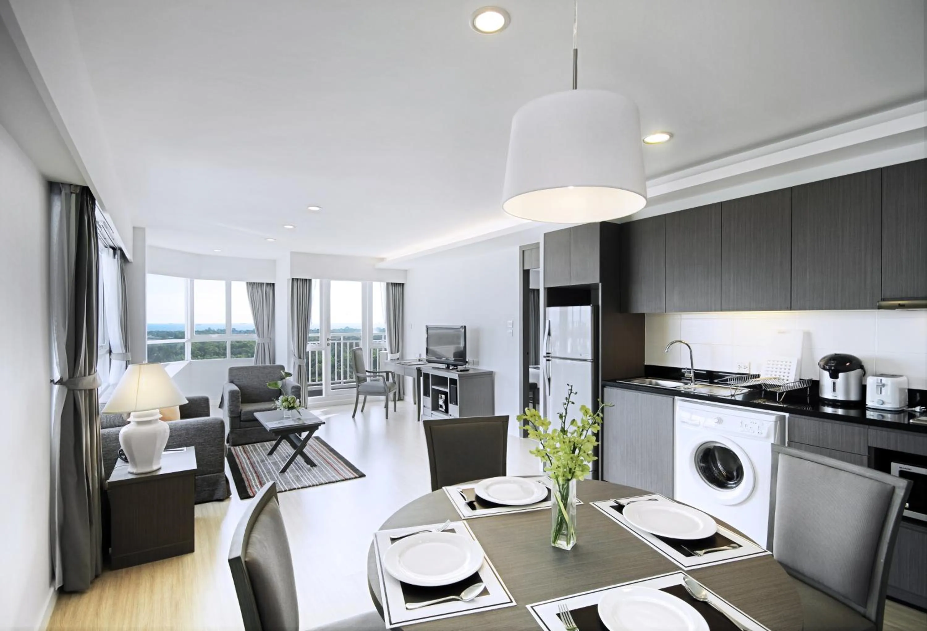 Living room in Classic Kameo Hotel & Serviced Apartment, Rayong