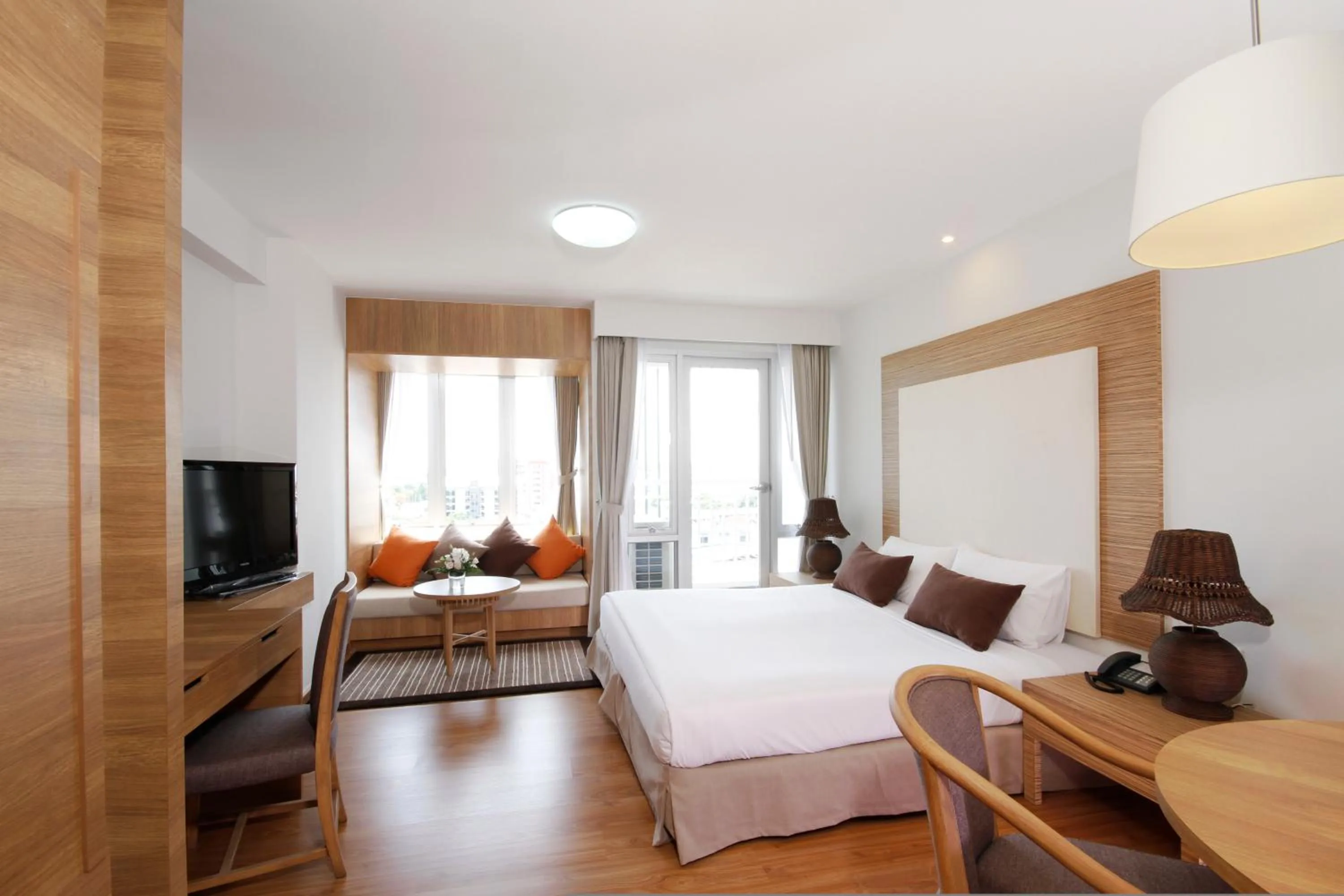 Bedroom, Bed in Classic Kameo Hotel & Serviced Apartment, Rayong