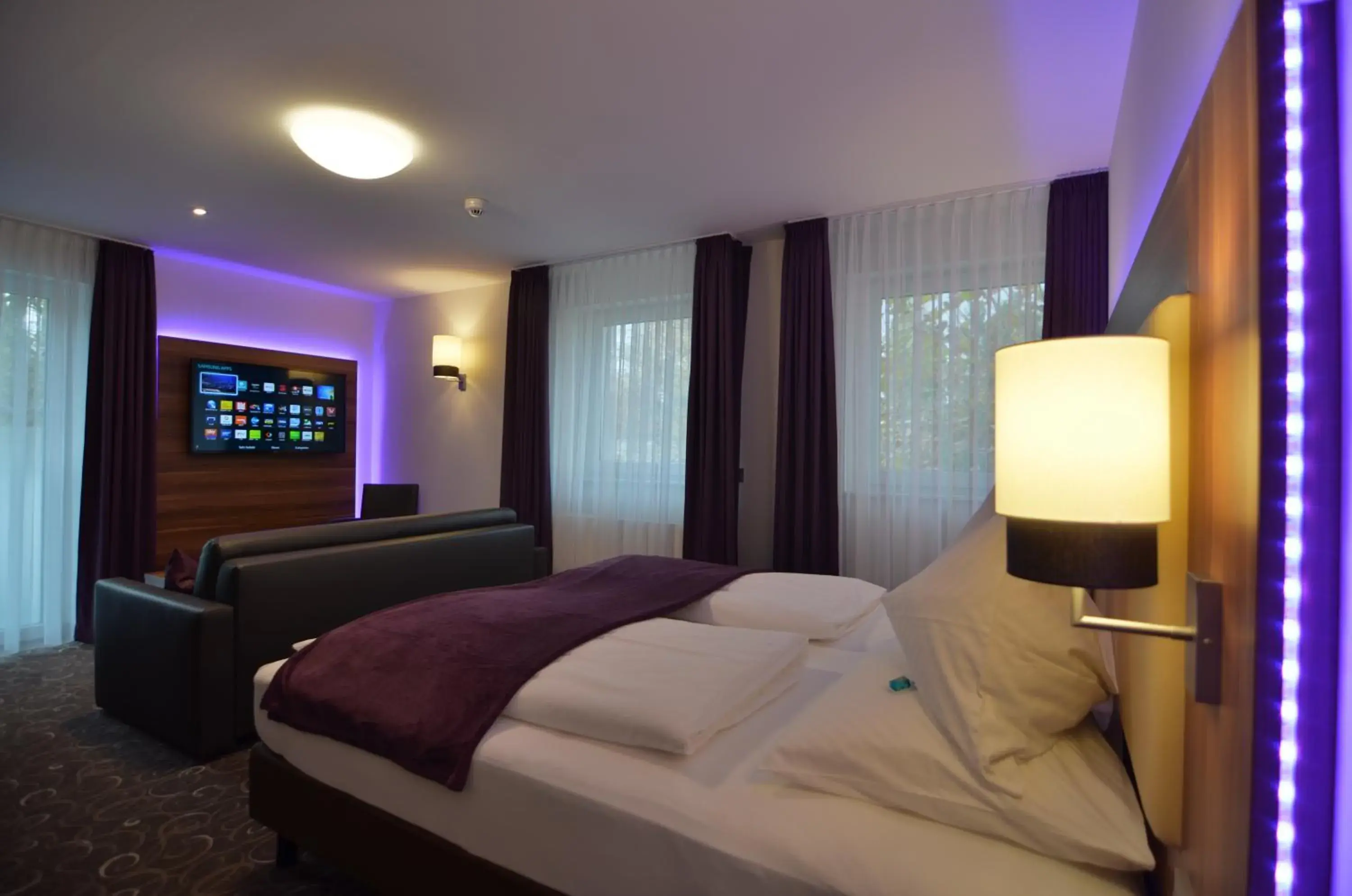 Photo of the whole room, Bed in Wohlfühl-Hotel Neu Heidelberg Photo of the whole room, Bed in Wohlfühl-Hotel Neu Heidelberg