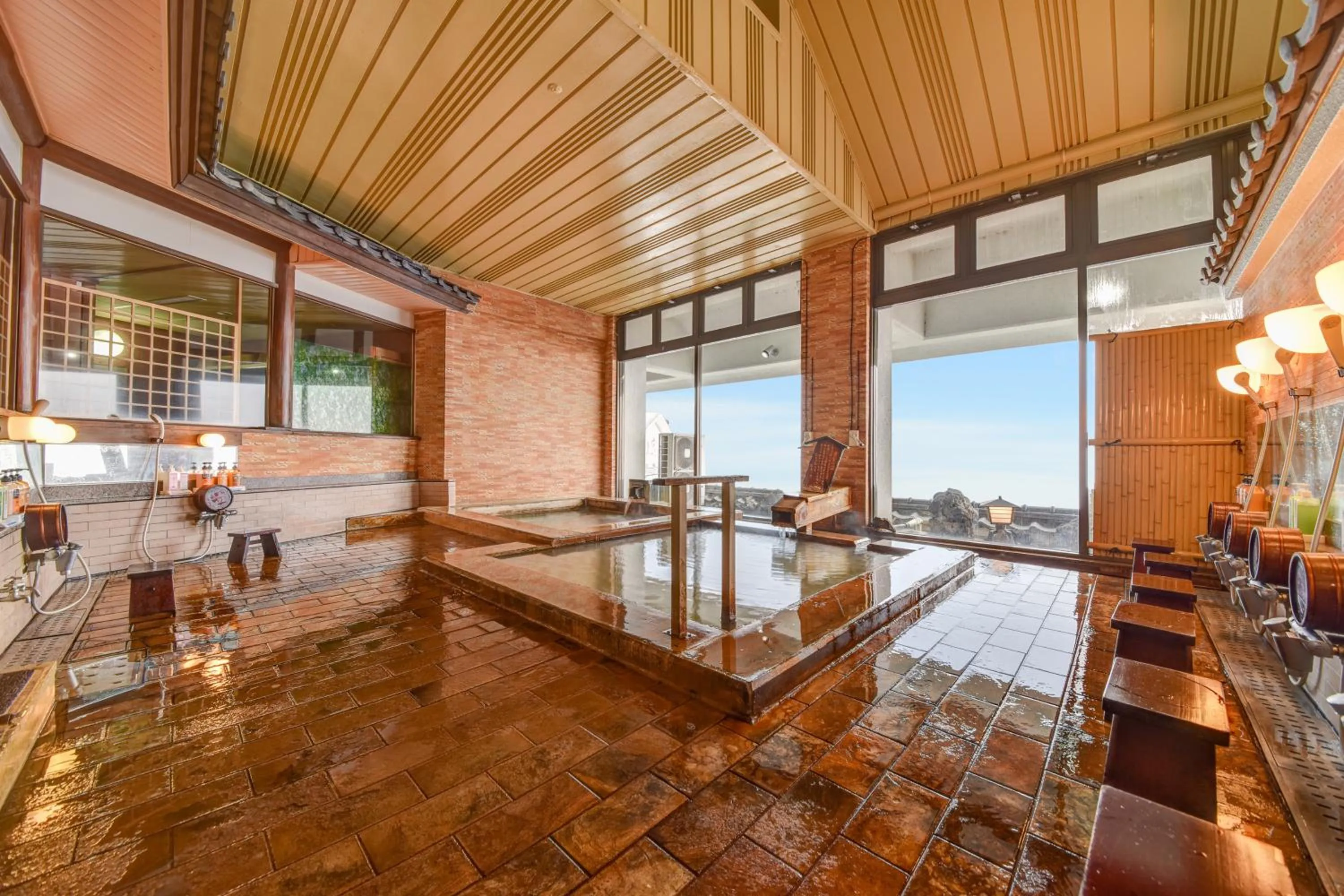 Hot Spring Bath in Kokuya